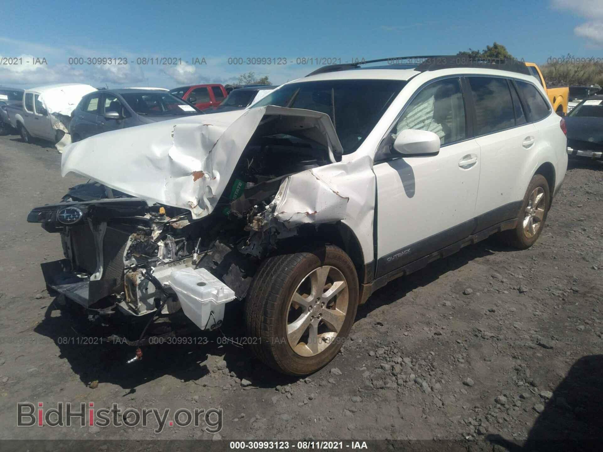 2013 SUBARU OUTBACK - VIN: 4S4BRDLC8D2286861 - Фото 2