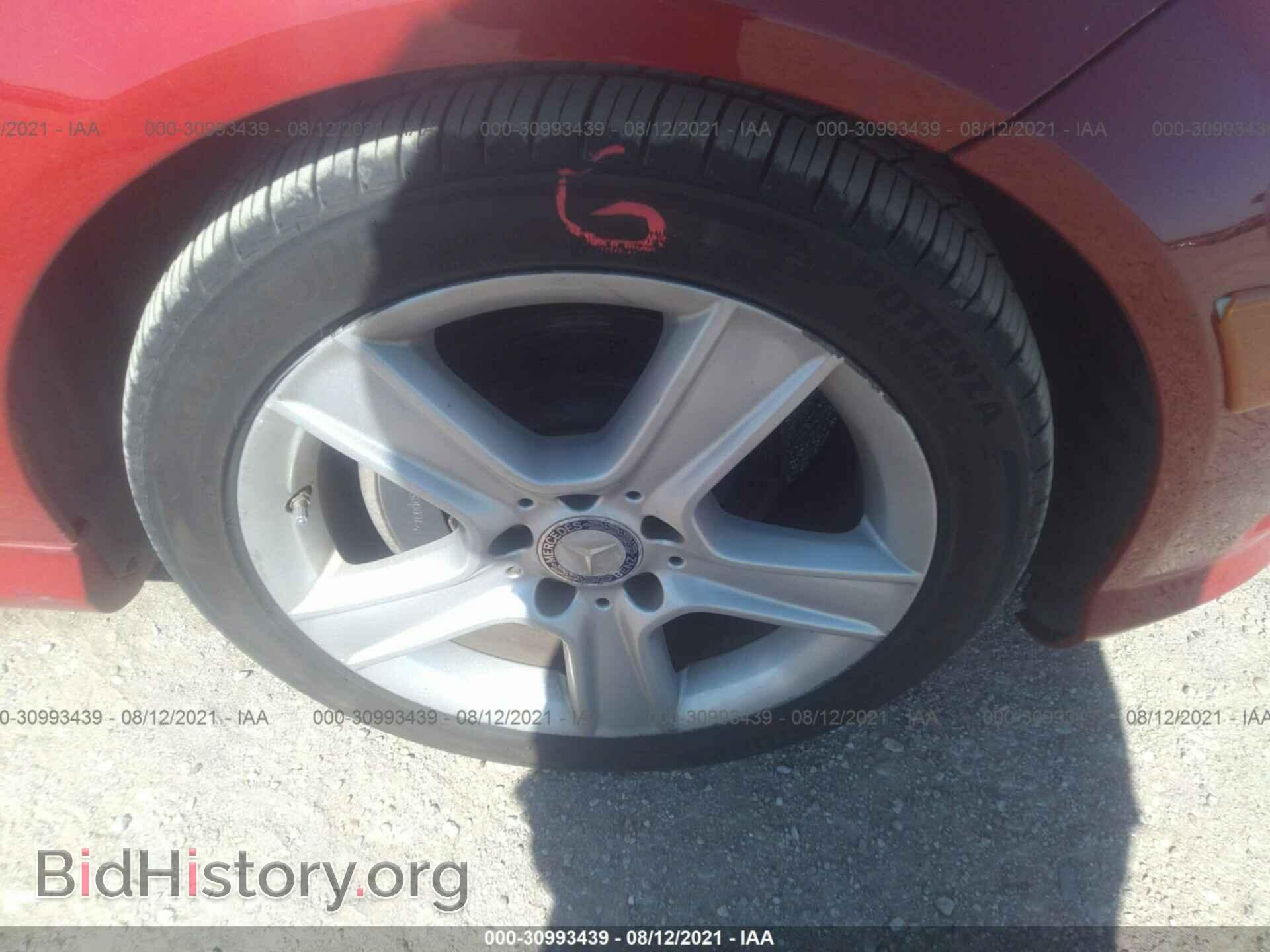 2011 MERCEDES-BENZ C-CLASS - VIN: WDDGF5EB7BR135548 - Фото 14