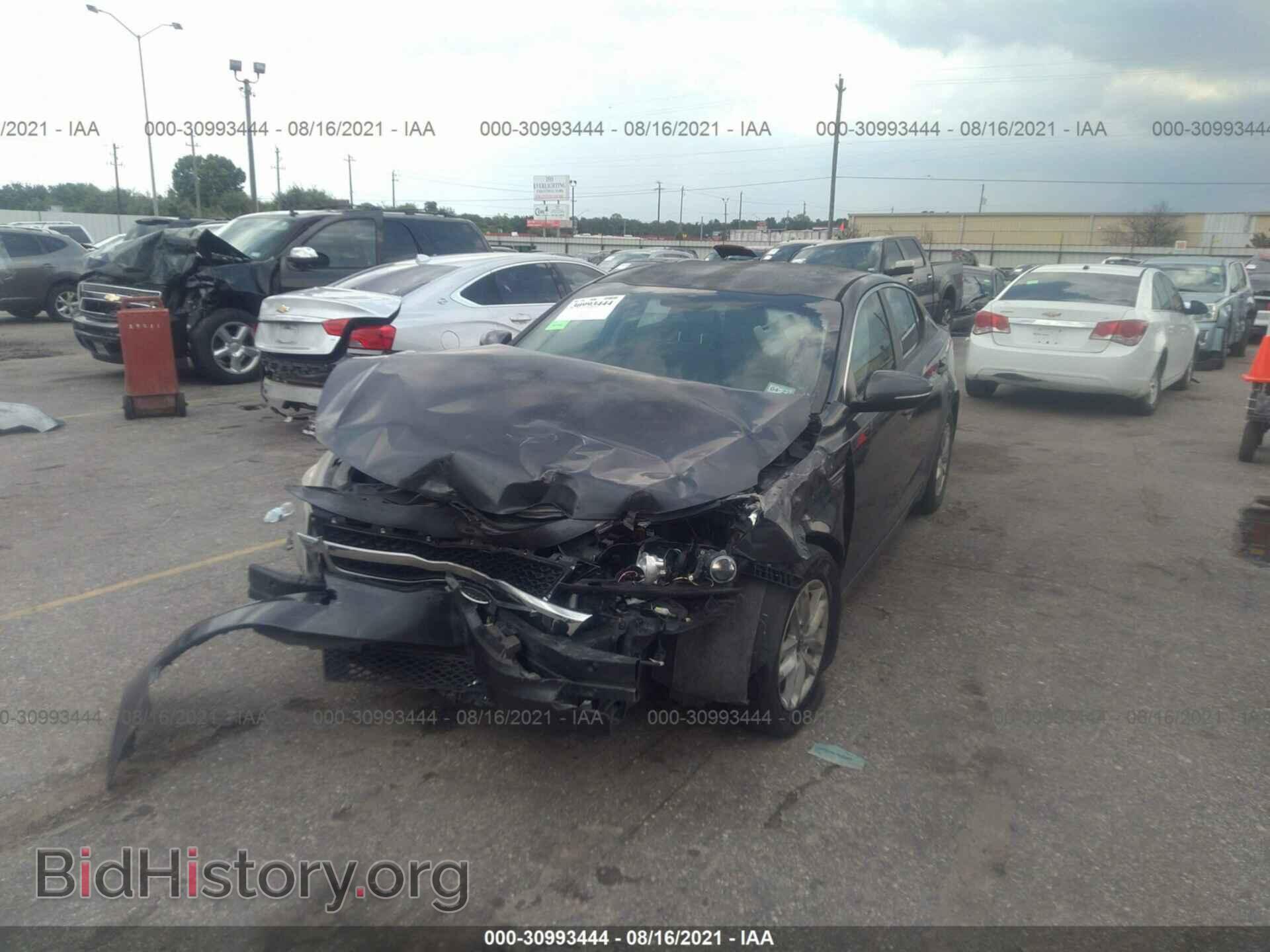 2011 KIA OPTIMA - VIN: KNAGM4A77B5065176 - Фото 2