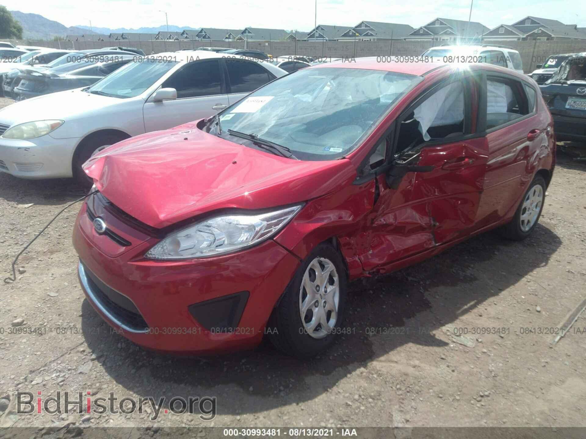 2011 FORD FIESTA - VIN: 3FADP4EJ3BM167870 - Фото 2