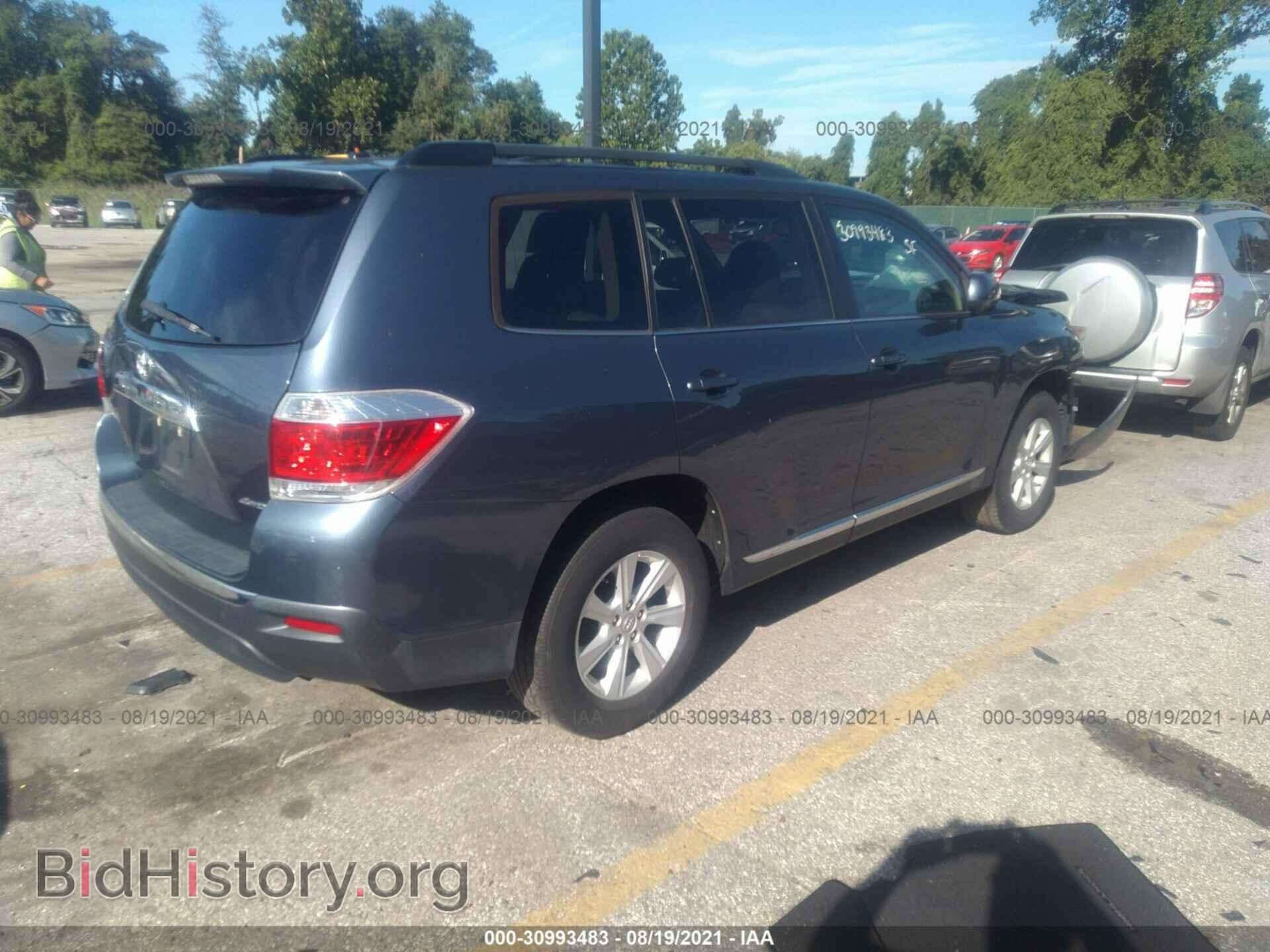 2012 TOYOTA HIGHLANDER - VIN: 5TDBK3EHXCS136429 - Фото 4