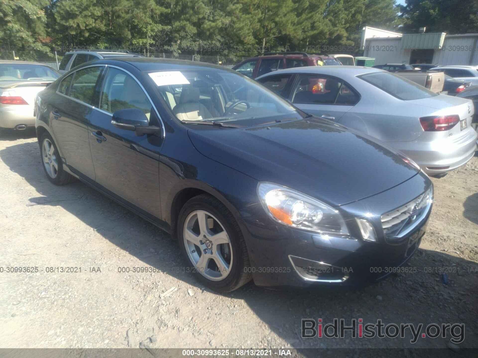 Photo YV1612FS3D2198251 - VOLVO S60 2013