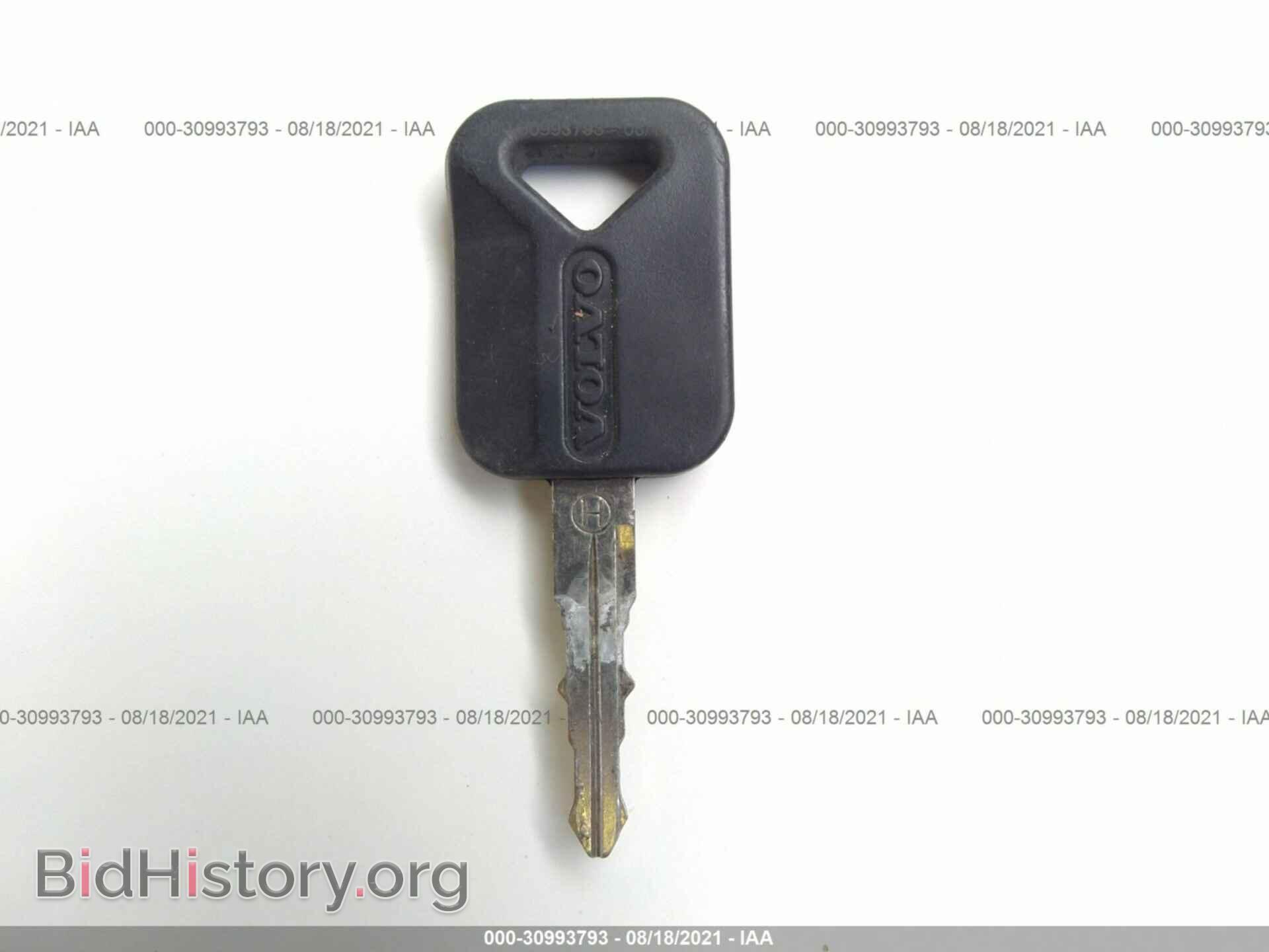 2013 VOLVO VN - VIN: 4V4NC9TH8DN568495 - Фото 11