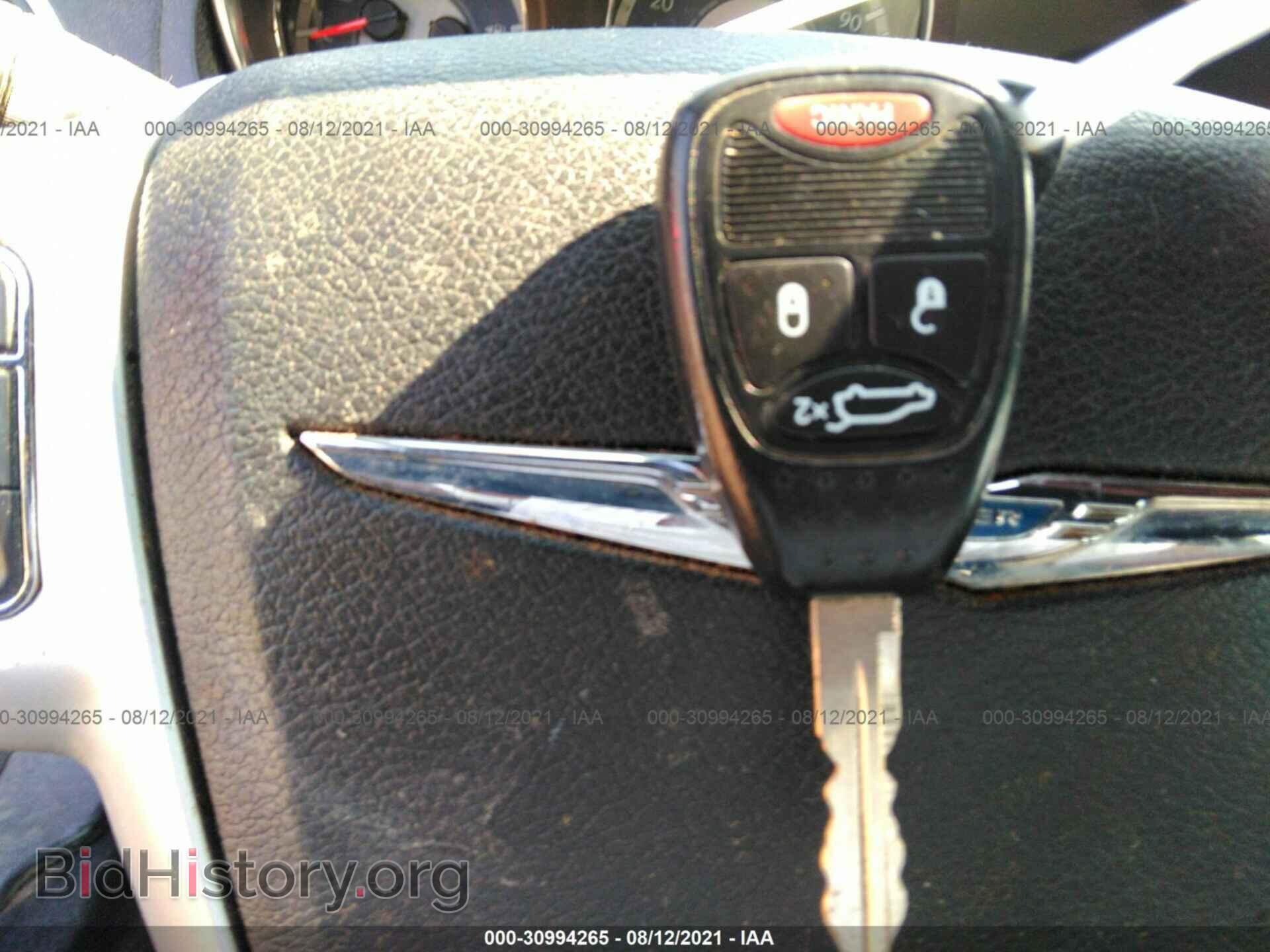 2013 CHRYSLER 200 - VIN: 1C3CCBBB8DN764061 - Photo 11