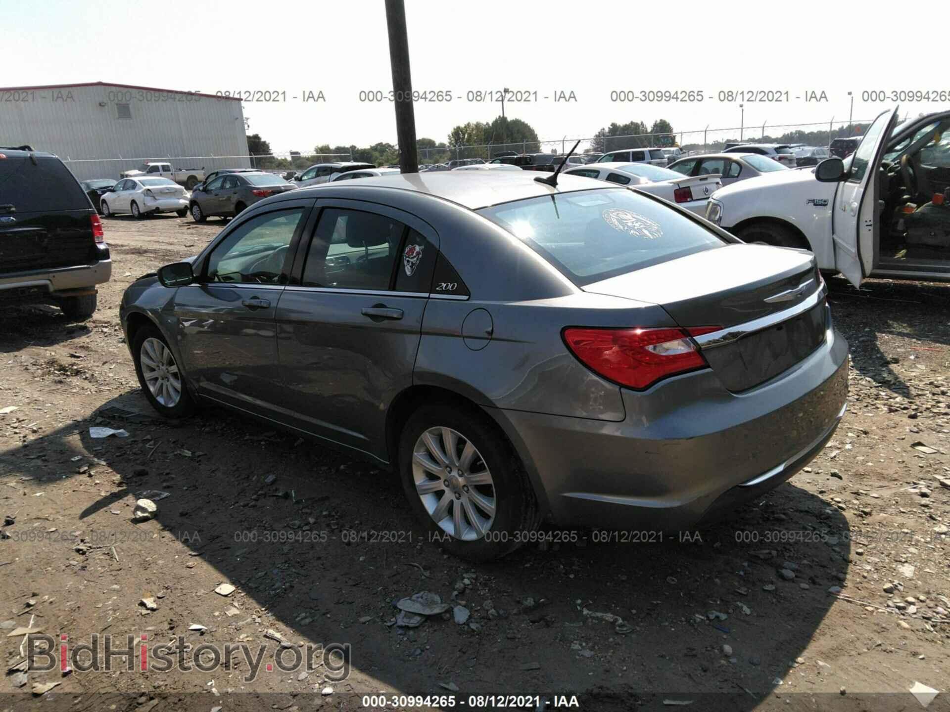 2013 CHRYSLER 200 - VIN: 1C3CCBBB8DN764061 - Photo 3