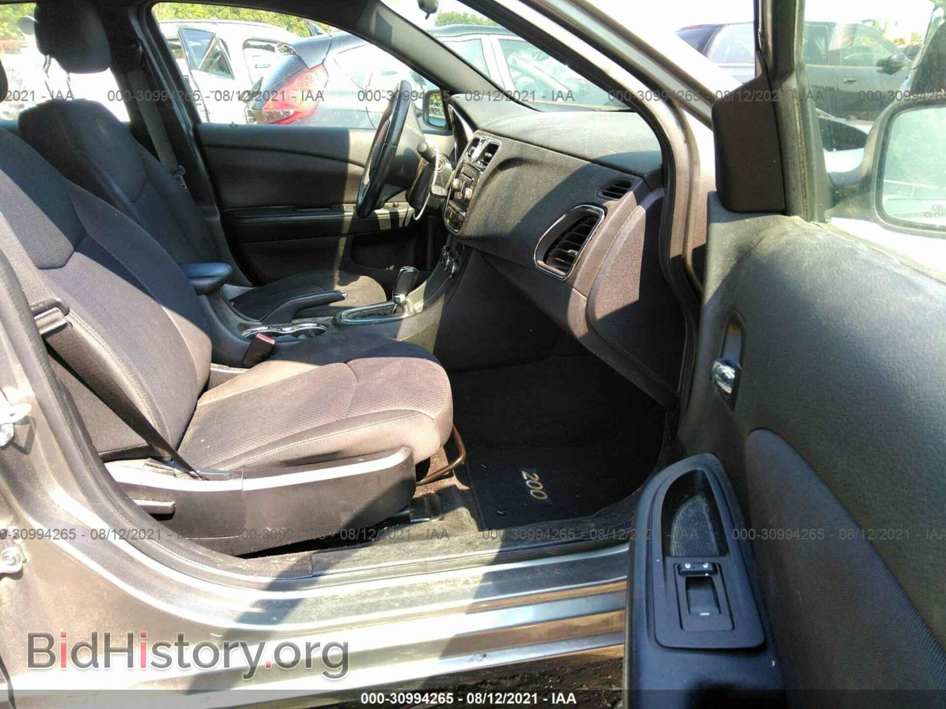 2013 CHRYSLER 200 - VIN: 1C3CCBBB8DN764061 - Photo 5