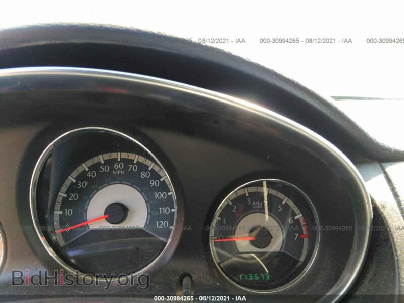 2013 Chrysler 200 (VIN 1C3CCBBB8DN764061) — photo 7 of 11