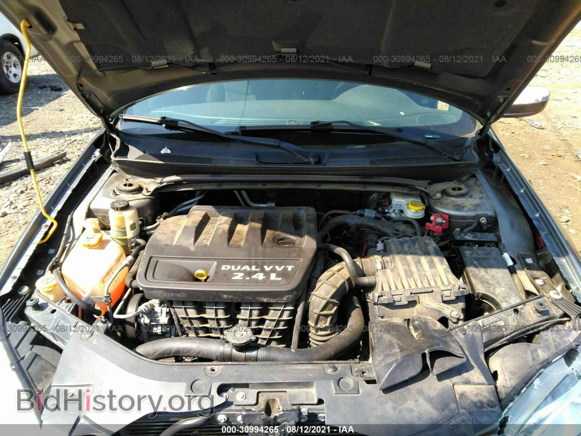 2013 CHRYSLER 200 - VIN: 1C3CCBBB8DN764061 - Photo 10