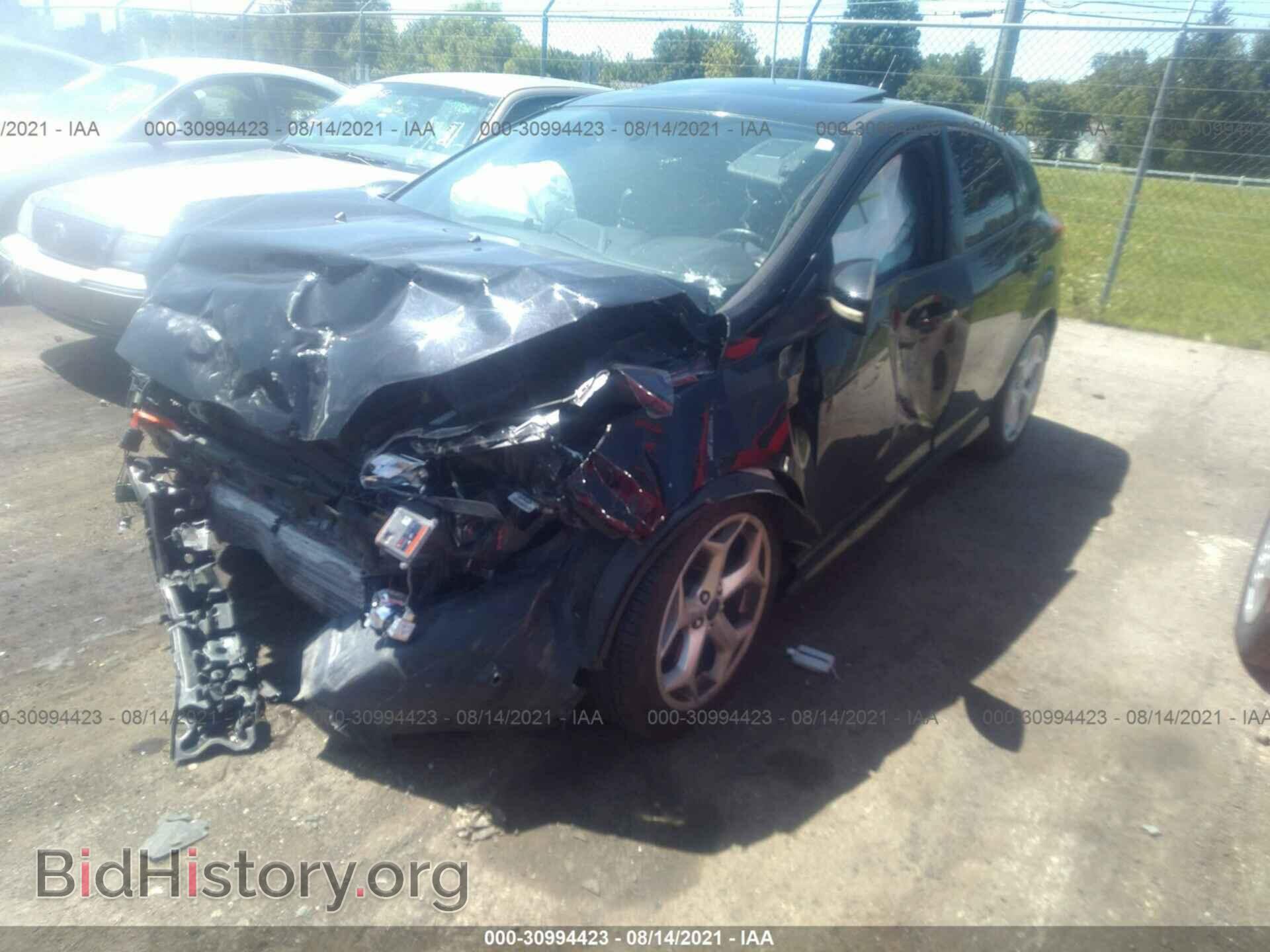 2013 FORD FOCUS - VIN: 1FADP3L95DL364823 - Фото 2