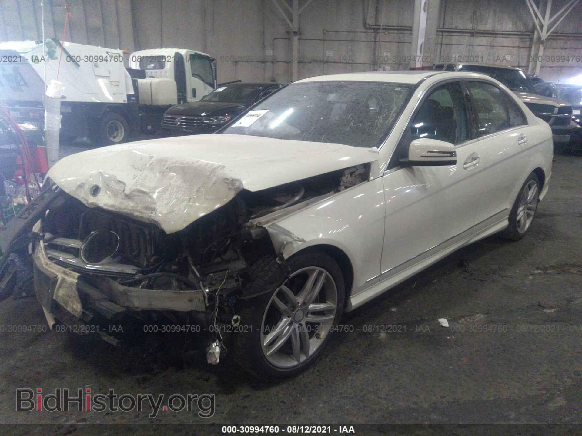 2012 MERCEDES-BENZ C-CLASS - VIN: WDDGF8BB7CA650118 - Фото 2