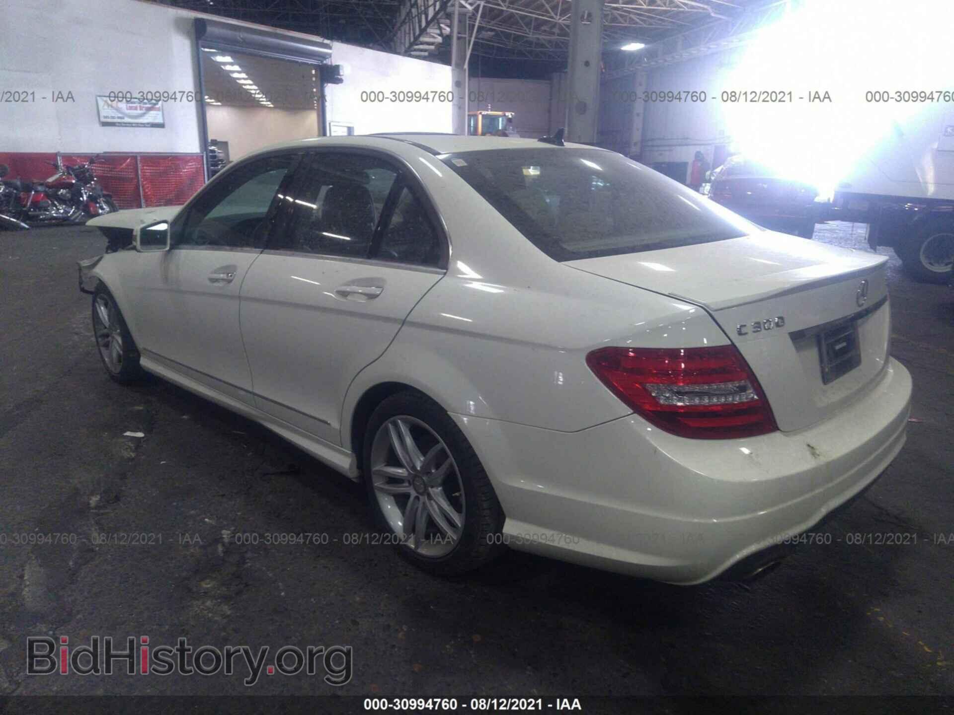 2012 MERCEDES-BENZ C-CLASS - VIN: WDDGF8BB7CA650118 - Фото 3