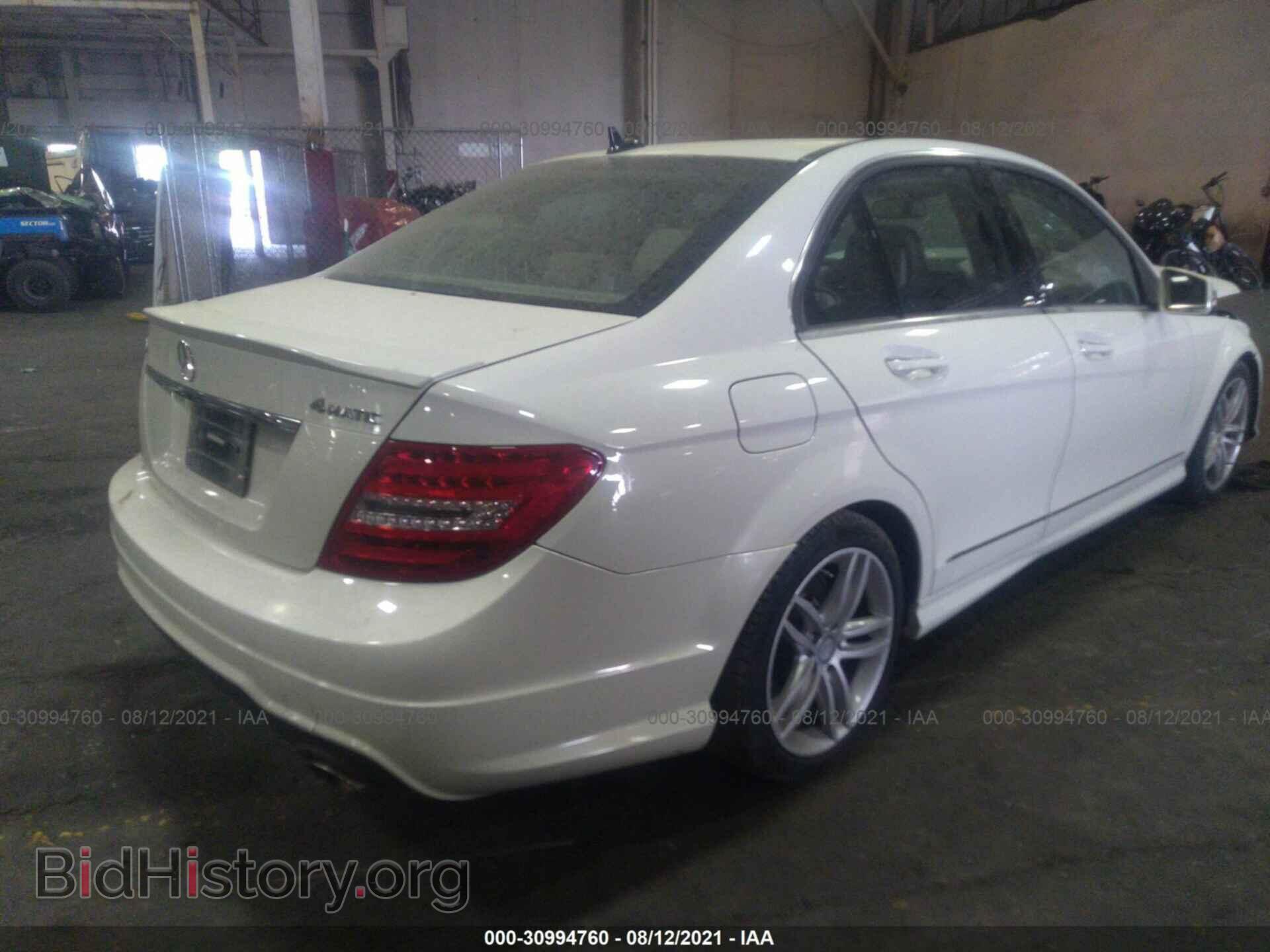 2012 MERCEDES-BENZ C-CLASS - VIN: WDDGF8BB7CA650118 - Фото 4
