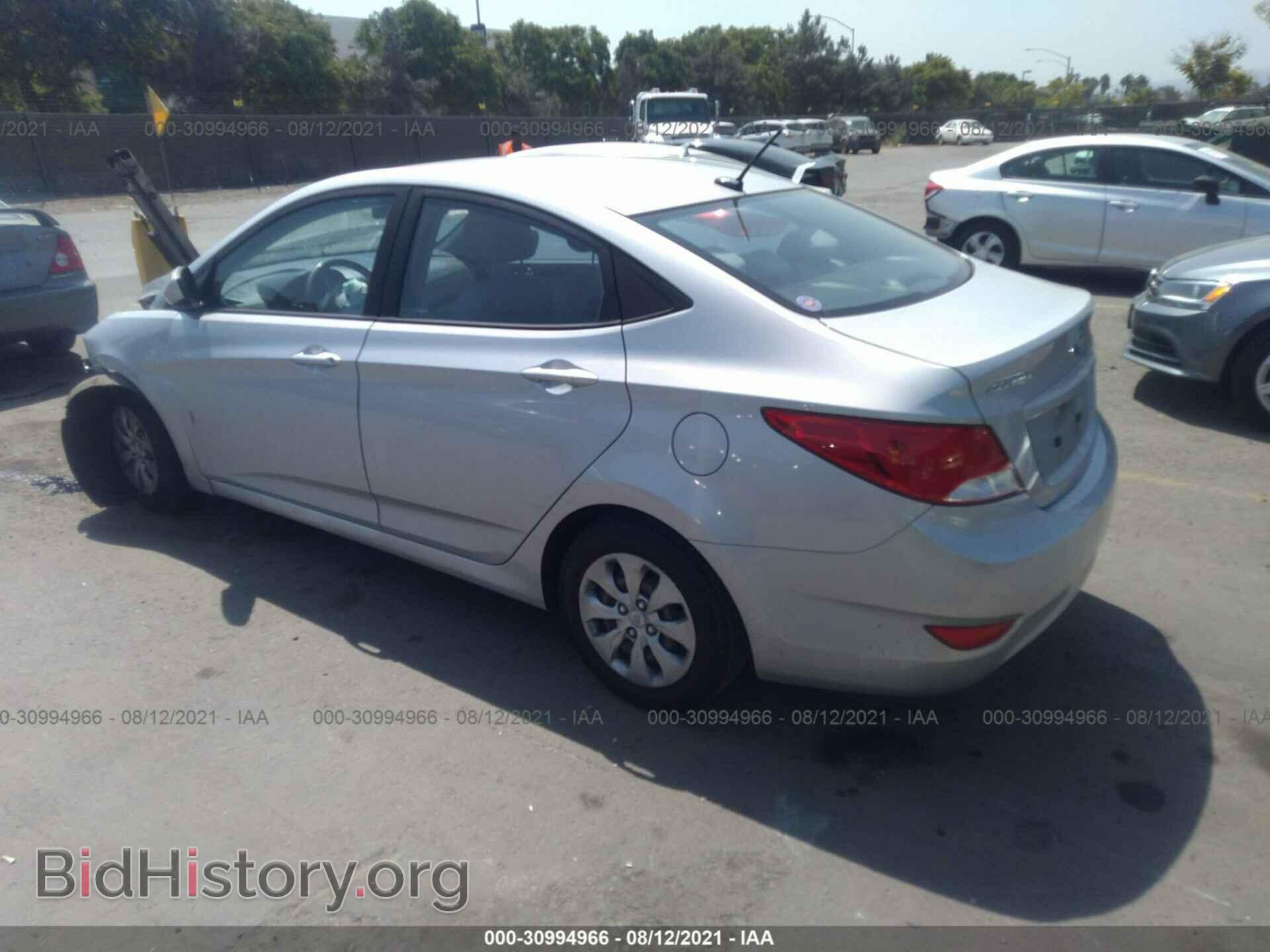 2017 HYUNDAI ACCENT - VIN: KMHCT4AE8HU168636 - Фото 3