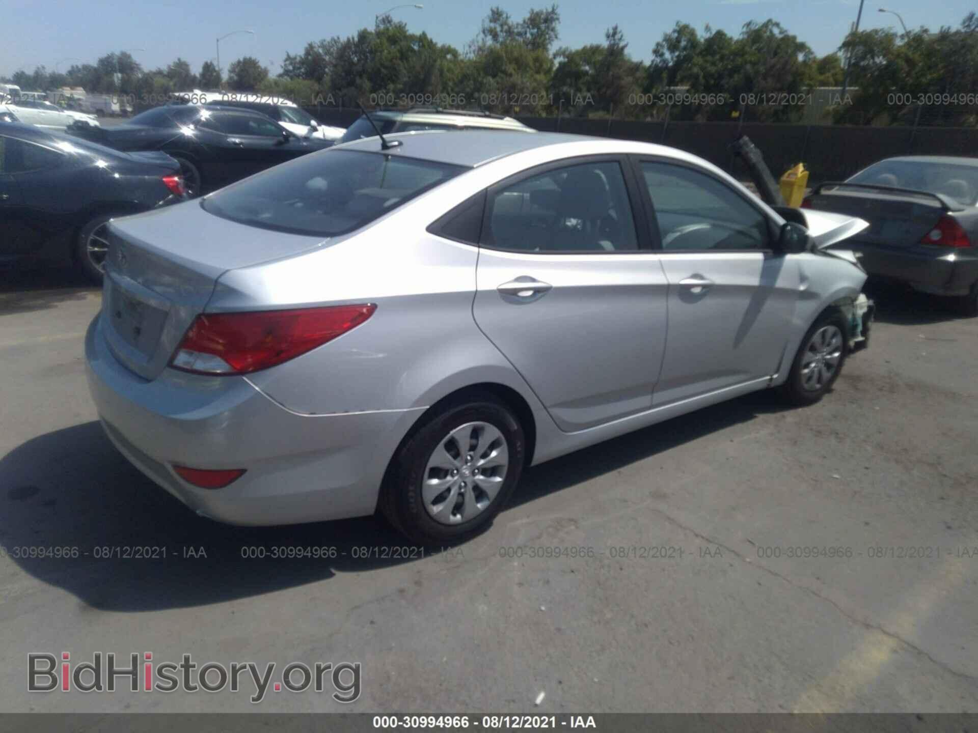 2017 HYUNDAI ACCENT - VIN: KMHCT4AE8HU168636 - Фото 4