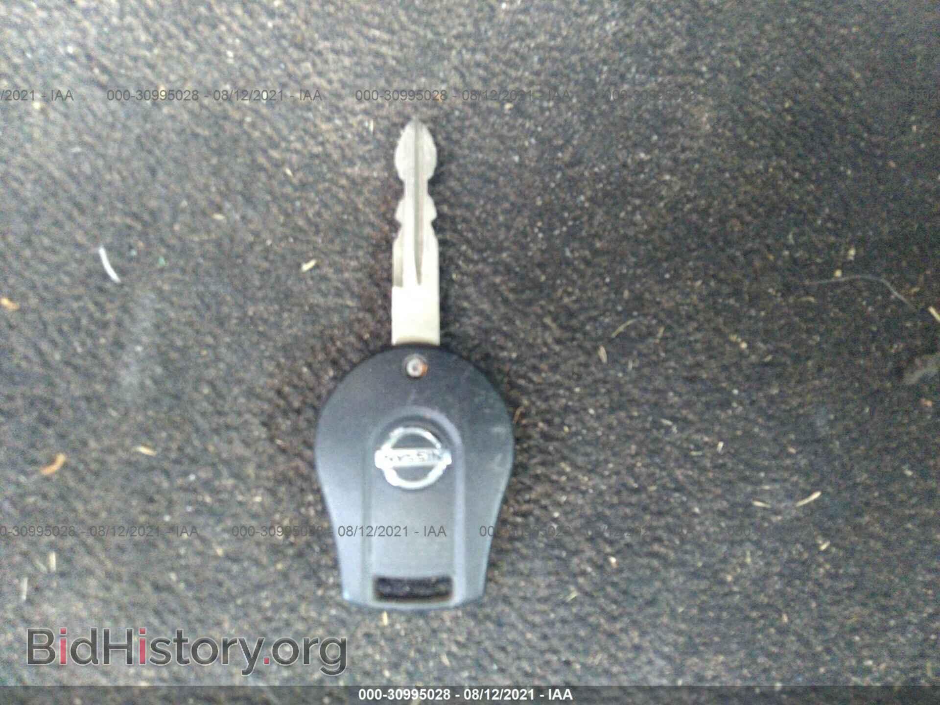 2017 NISSAN VERSA NOTE - VIN: 3N1CE2CP3HL366460 - Photo 11