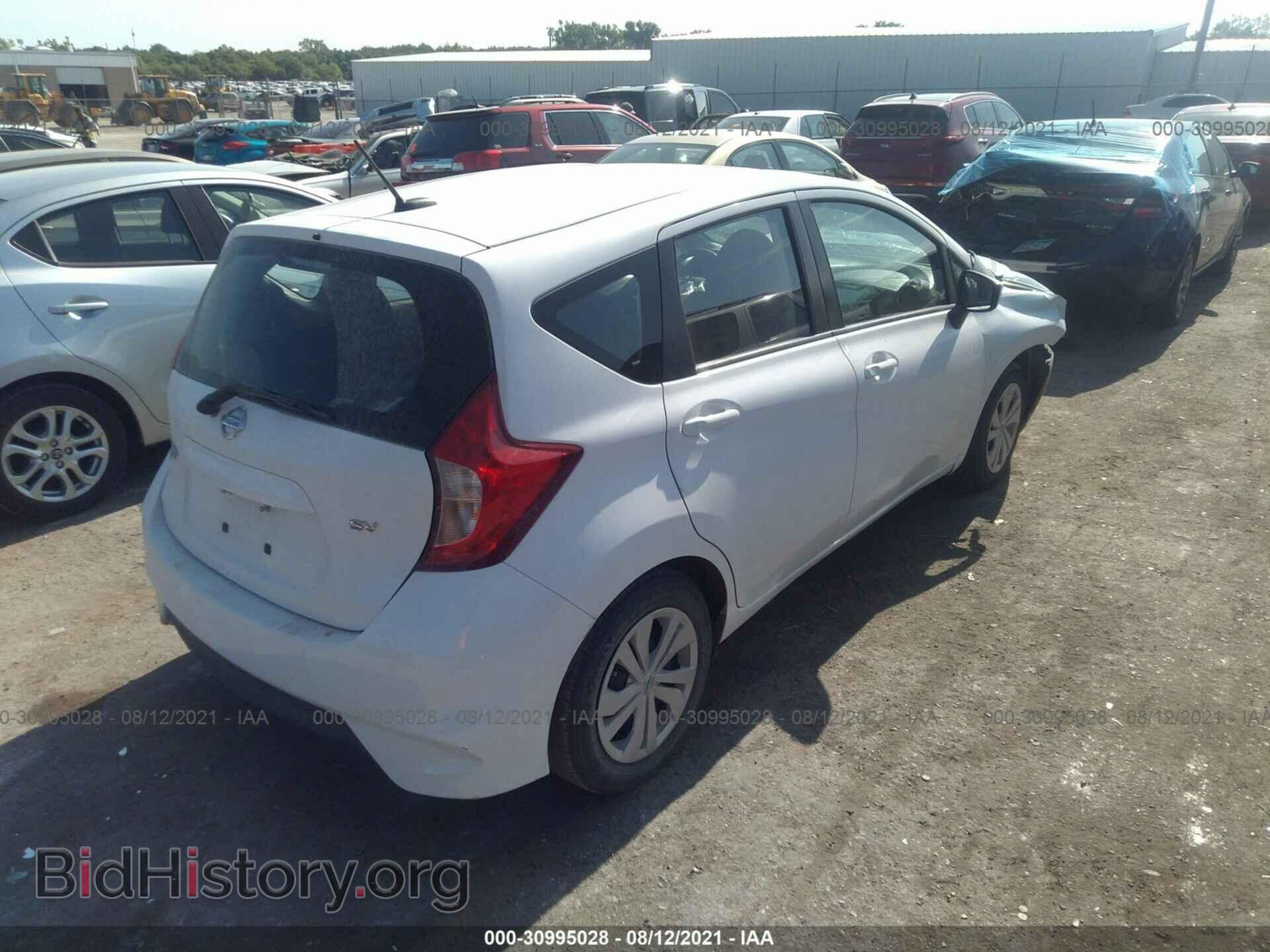 2017 NISSAN VERSA NOTE - VIN: 3N1CE2CP3HL366460 - Photo 4