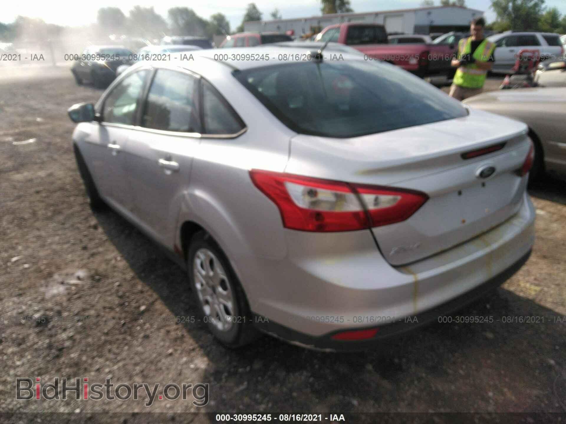 2012 FORD FOCUS - VIN: 1FAHP3F23CL197070 - Photo 3