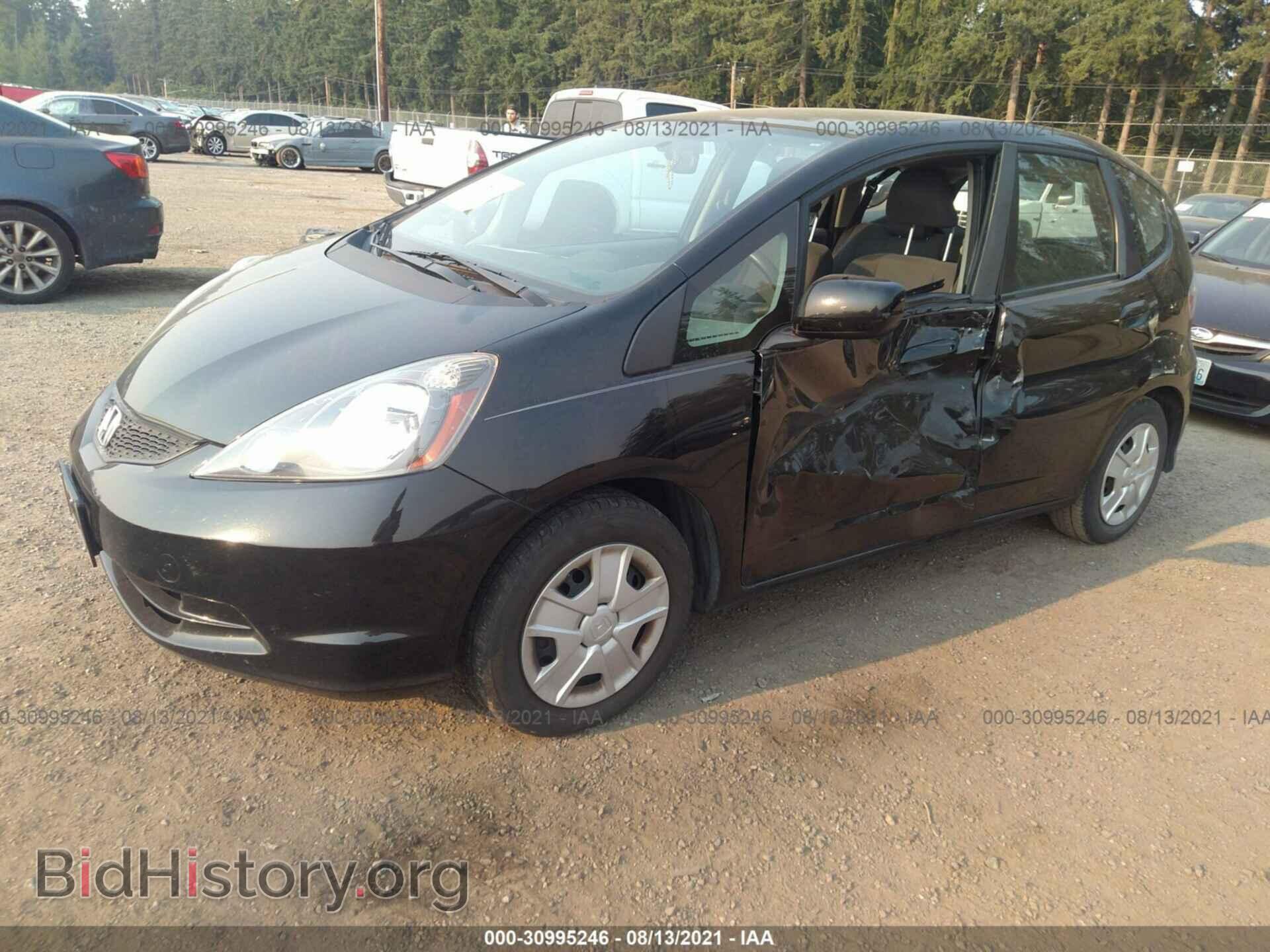 2013 HONDA FIT - VIN: JHMGE8H30DC081307 - Фото 2