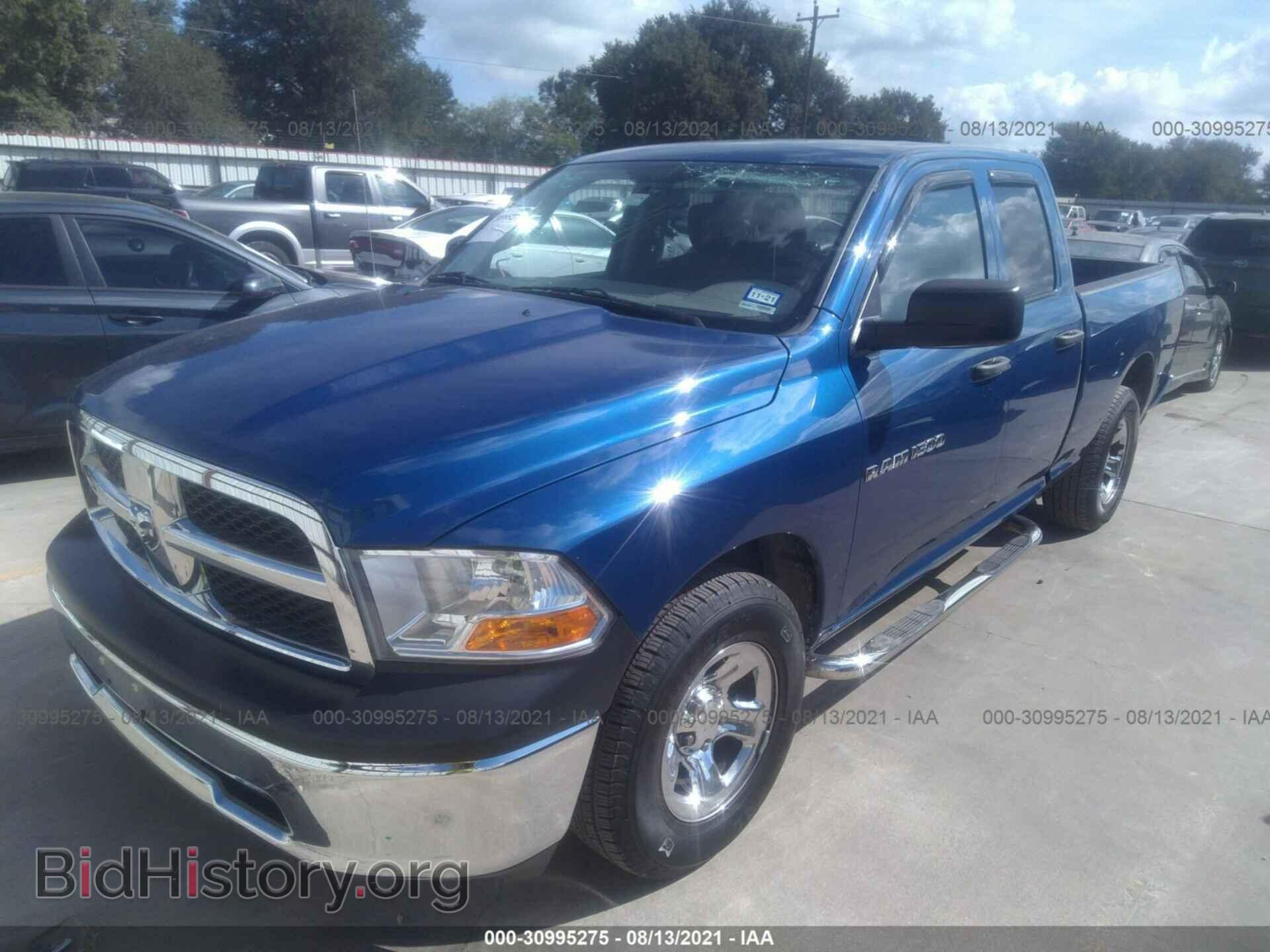 2011 RAM 1500 - VIN: 1D7RB1GK9BS568064 - Фото 2