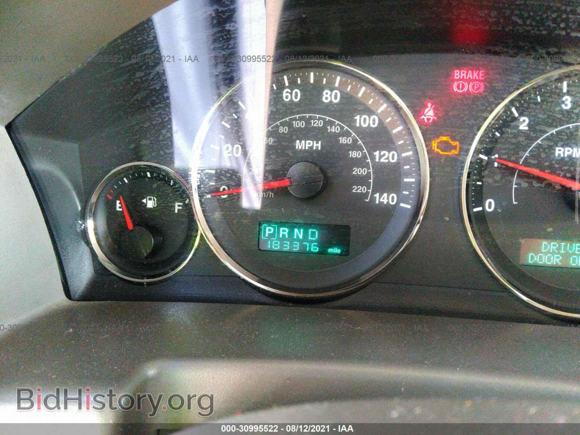 2006 JEEP COMMANDER - VIN: 1J8HH48K76C203413 - Фото 7