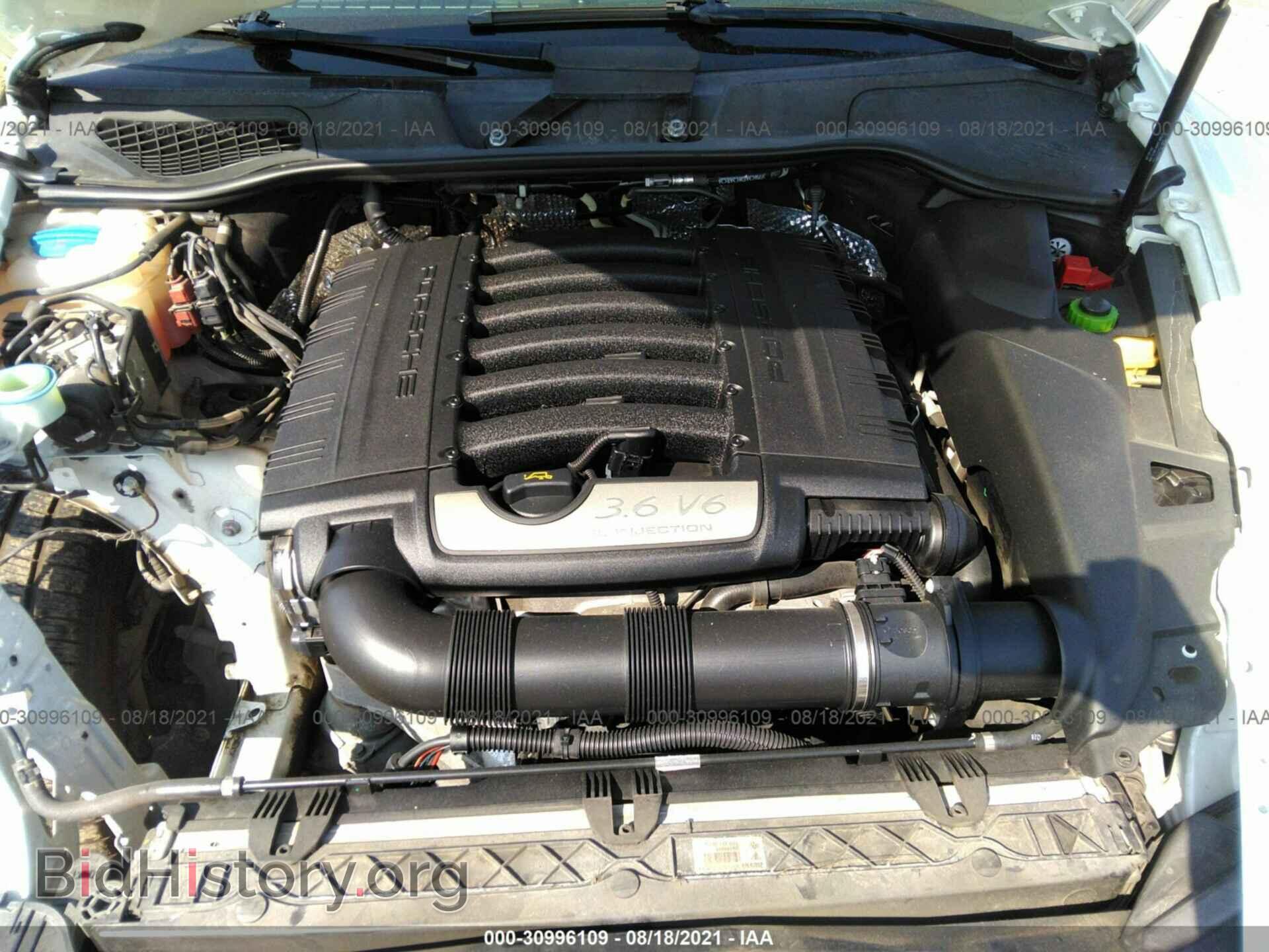 2014 PORSCHE CAYENNE - VIN: WP1AA2A29ELA05750 - Фото 10