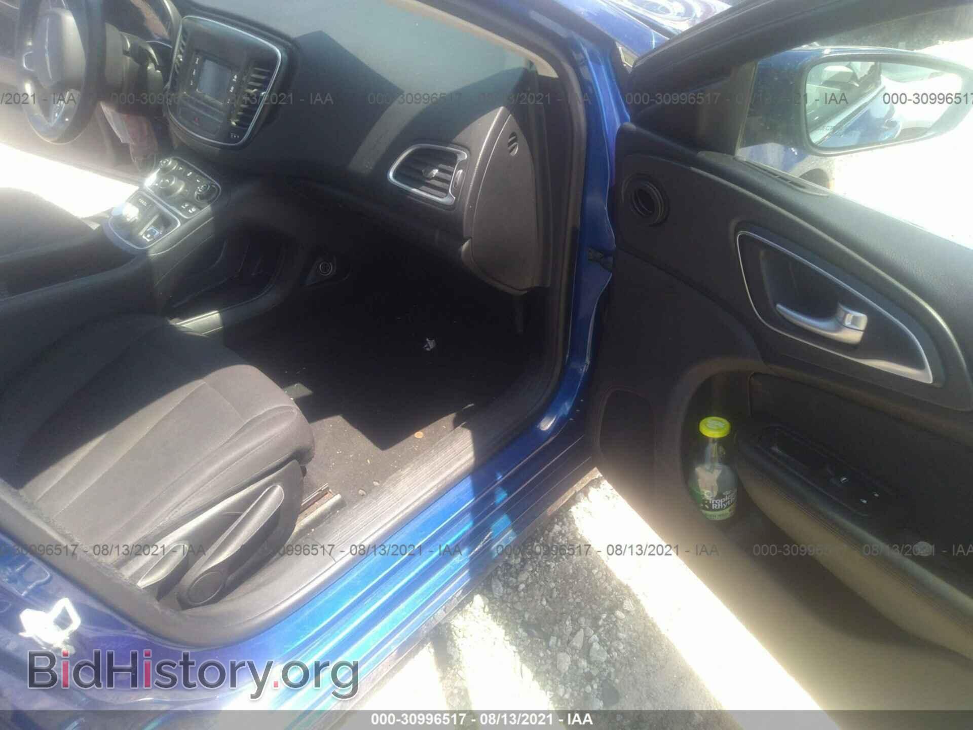2015 CHRYSLER 200 - VIN: 1C3CCCAB2FN724794 - Photo 5