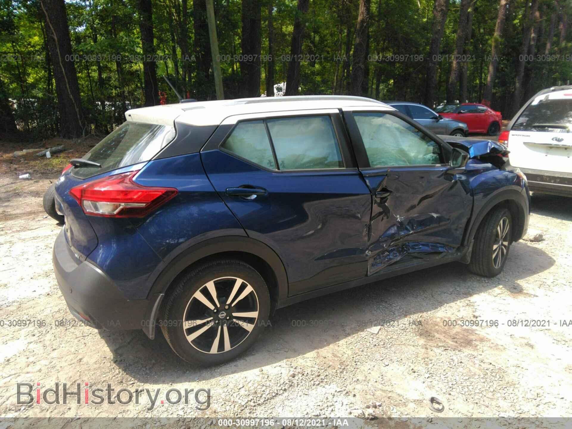 2019 NISSAN KICKS - VIN: 3N1CP5CU3KL553741 - Photo 4