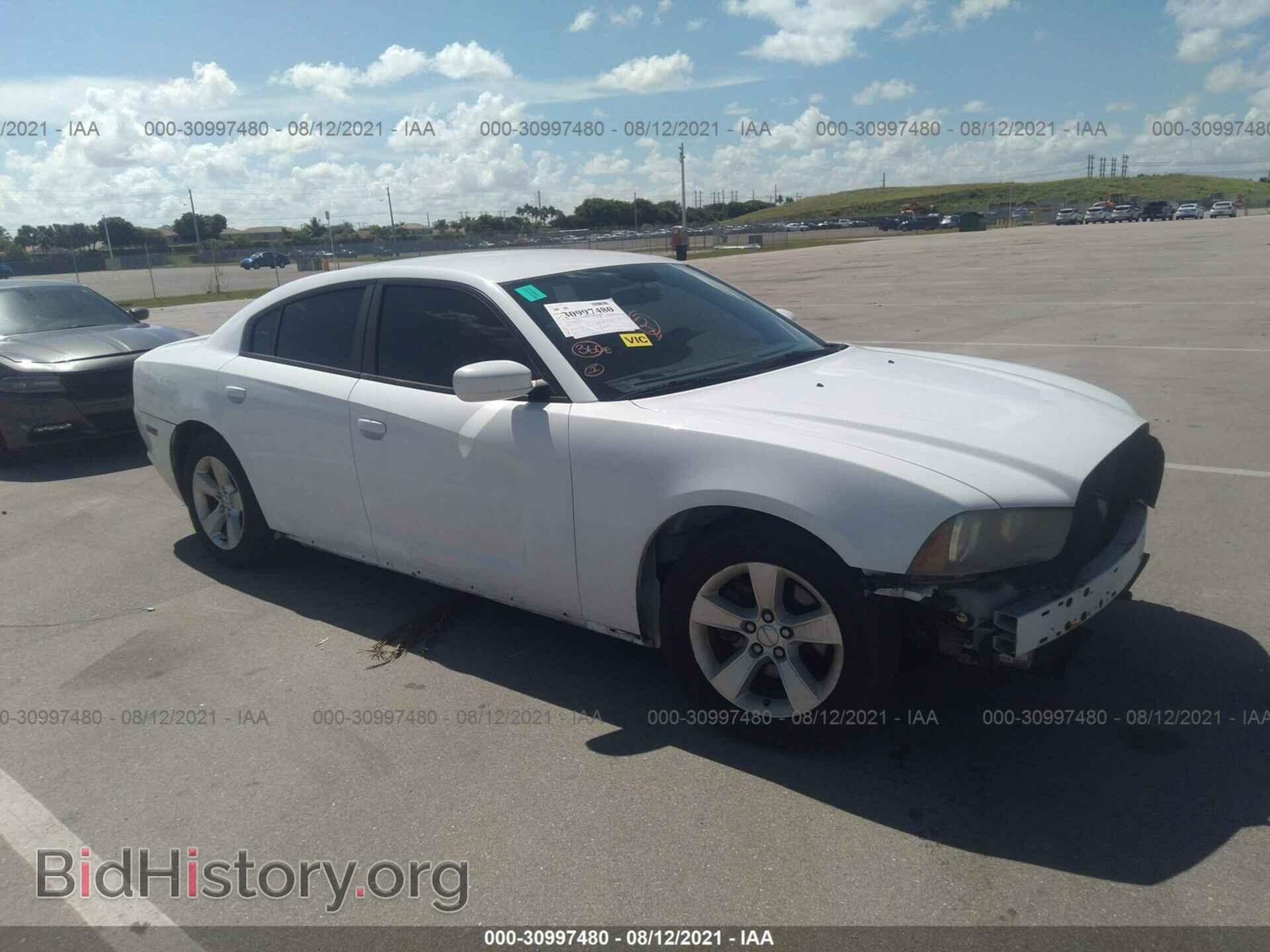 Photo 2C3CDXBG8DH636725 - DODGE CHARGER 2013