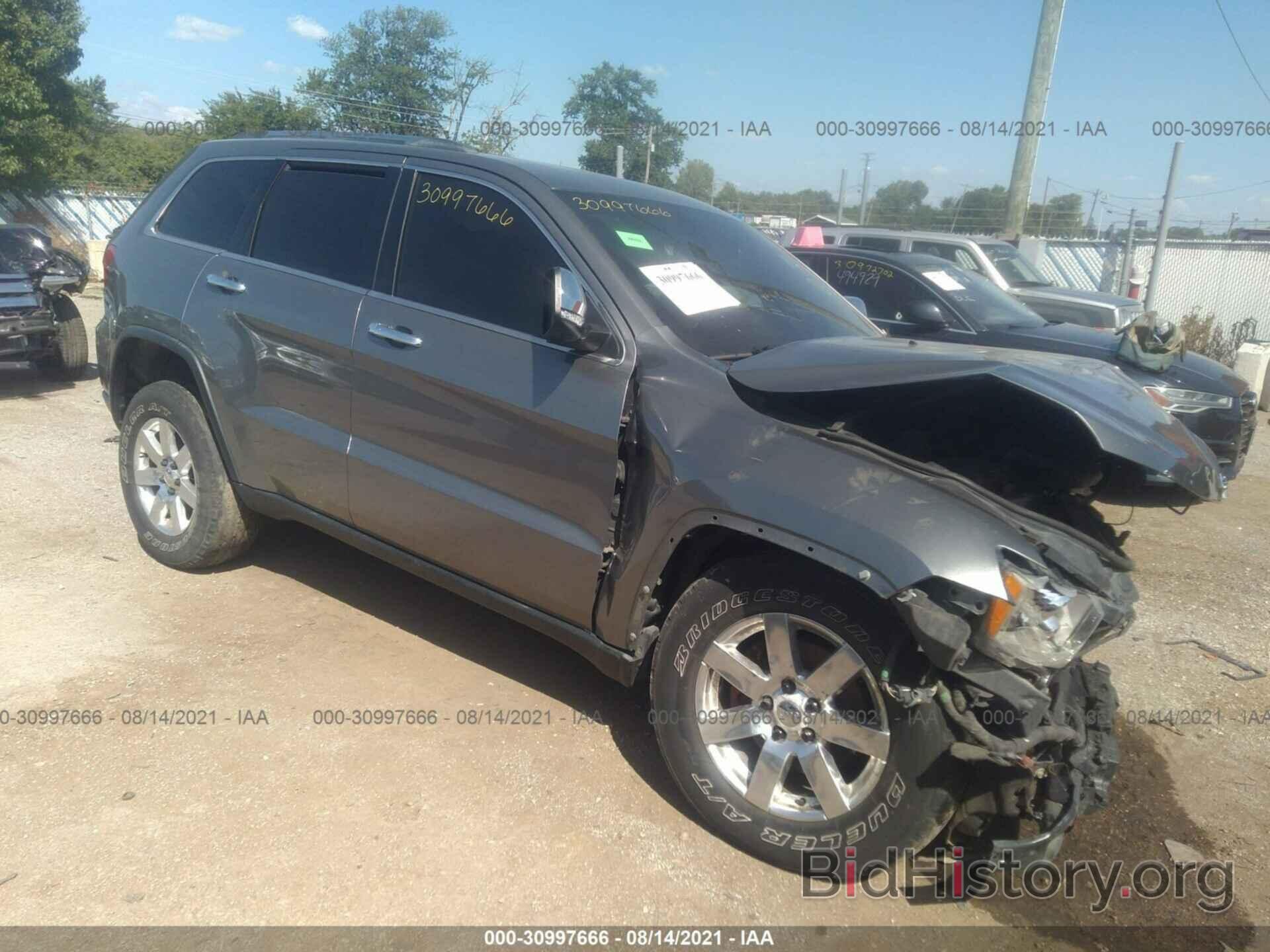 Photo 1C4RJFBG1DC542634 - JEEP GRAND CHEROKEE 2013