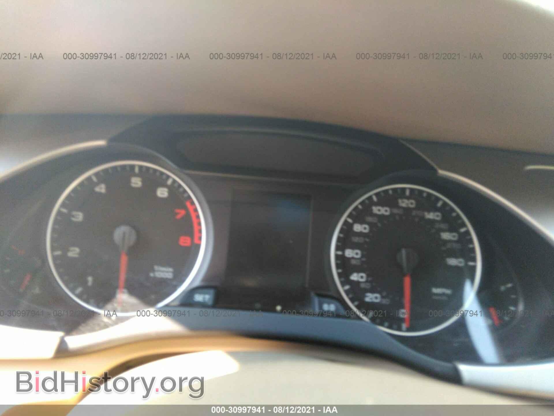 2011 AUDI A4 - VIN: WAUBFAFL4BN045539 - Фото 7