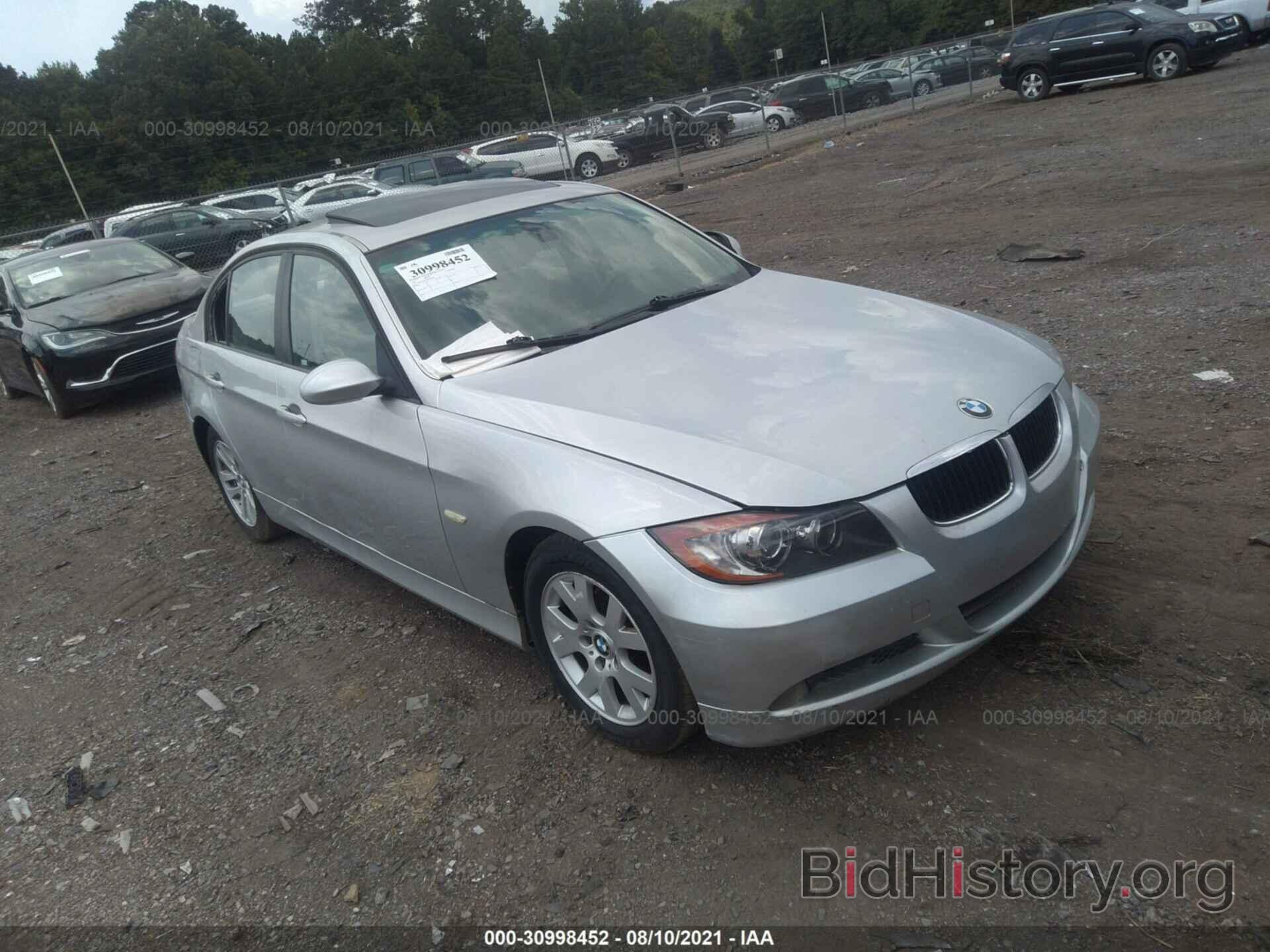 Photo WBAVB13506PT06044 - BMW 3 SERIES 2006