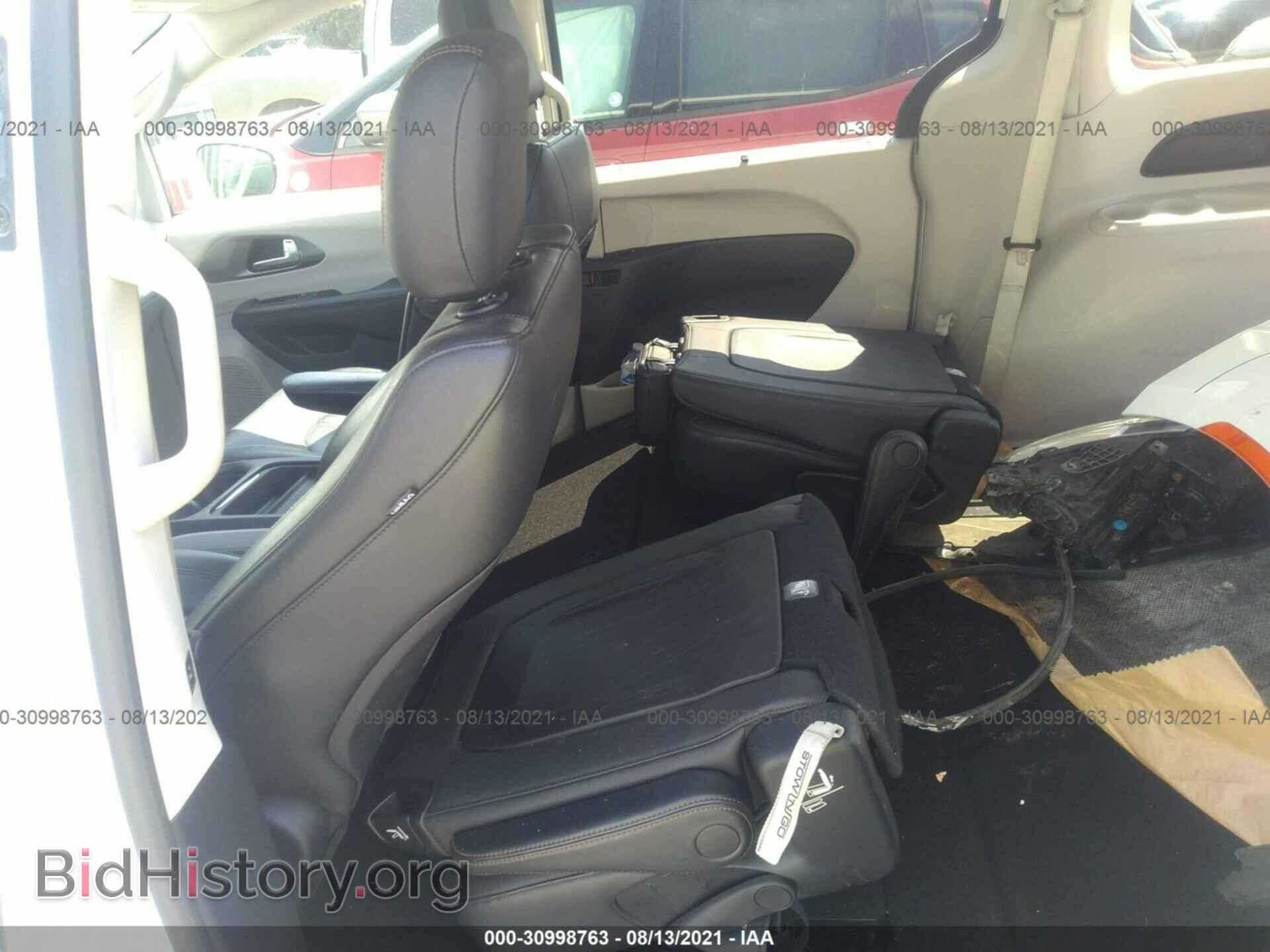 2020 CHRYSLER PACIFICA - VIN: 2C4RC1BG1LR113884 - Фото 8