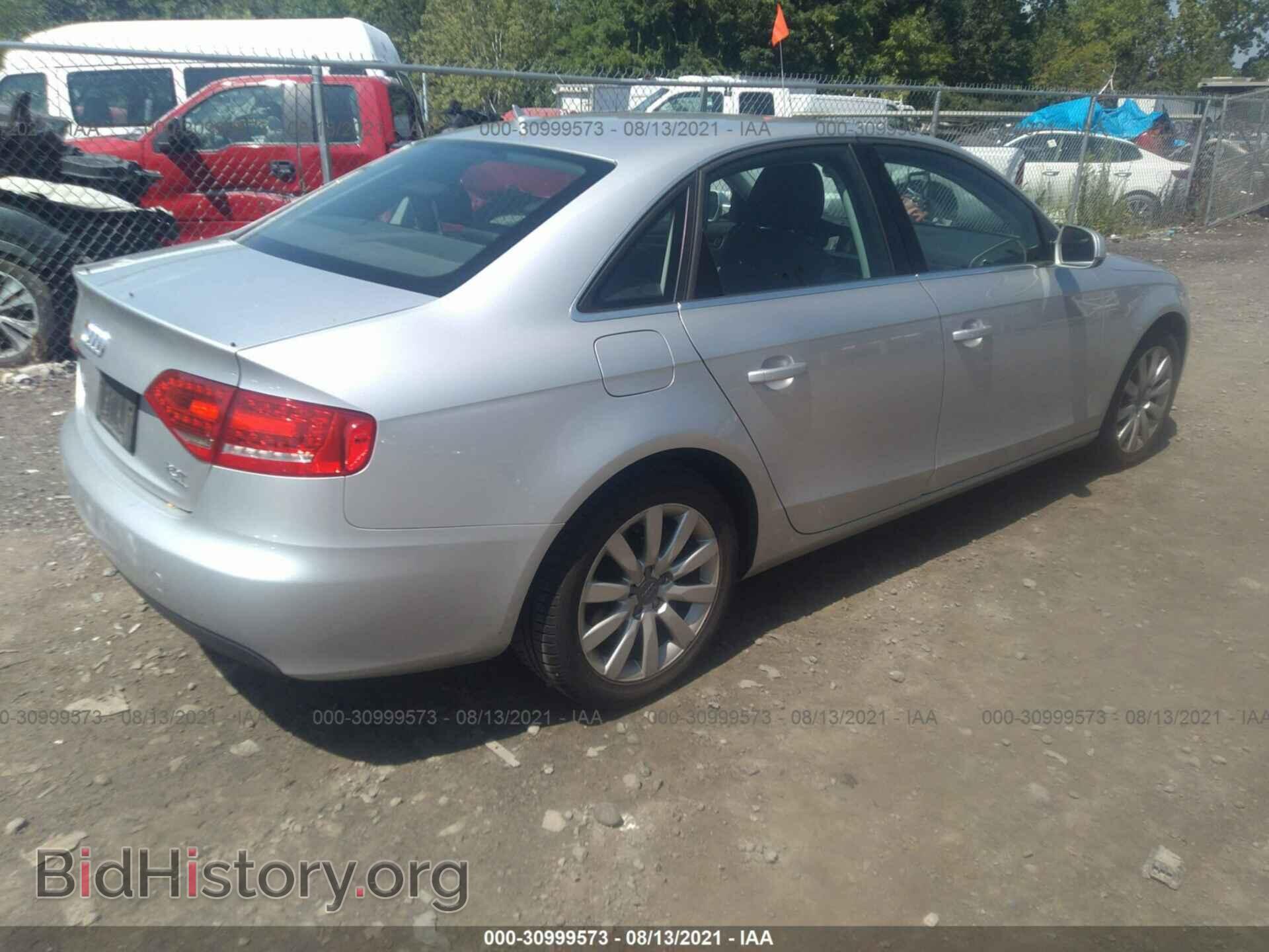 2010 AUDI A4 - VIN: WAUFFAFL8AN030462 - Фото 4