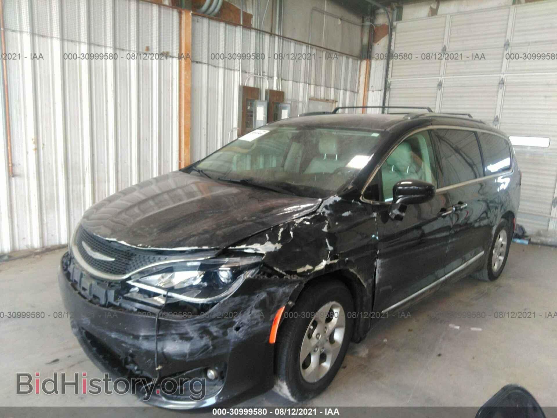 2017 CHRYSLER PACIFICA - VIN: 2C4RC1EG6HR578521 - Photo 2