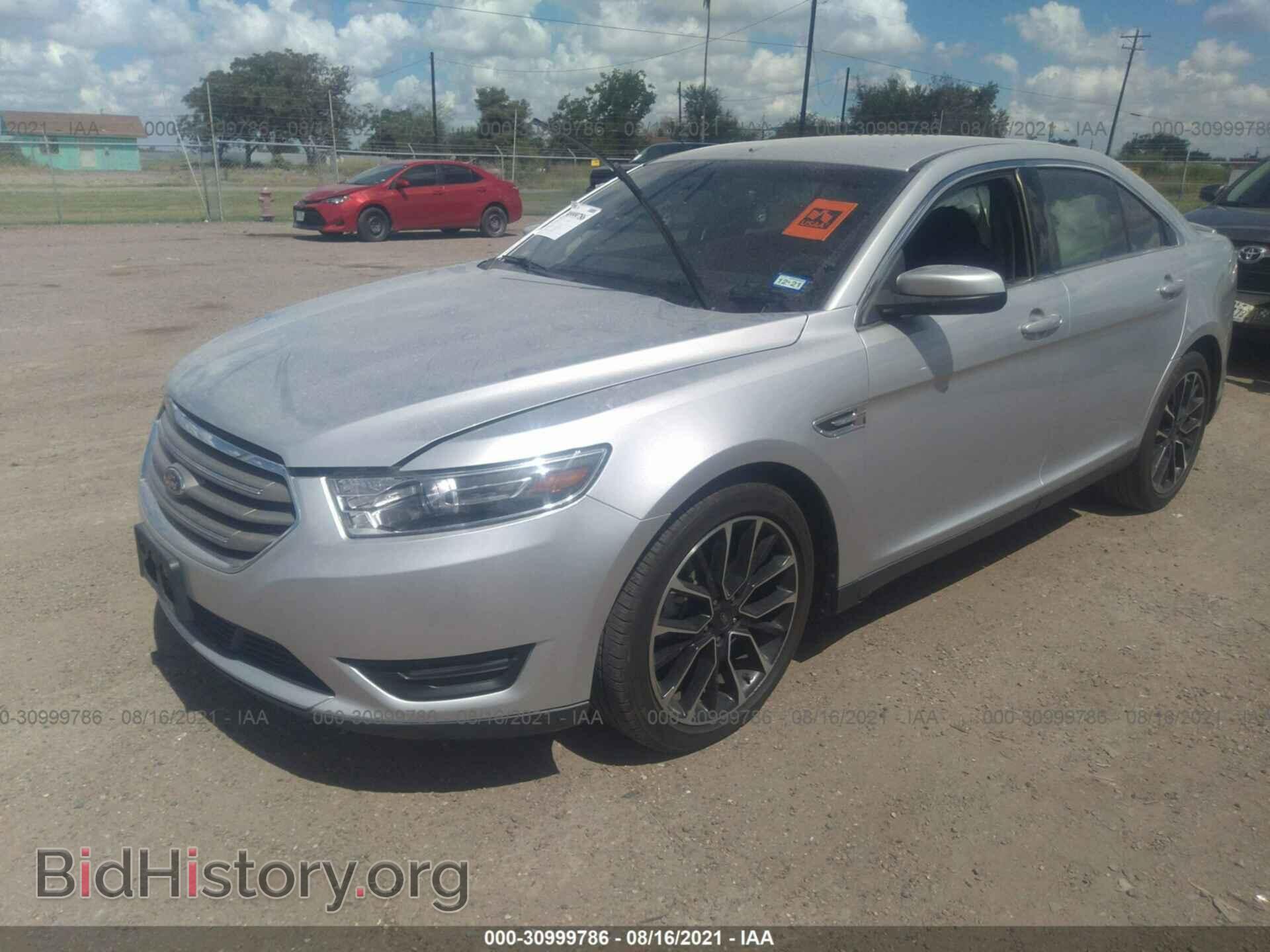 2018 FORD TAURUS - VIN: 1FAHP2E8XJG133307 - Фото 2