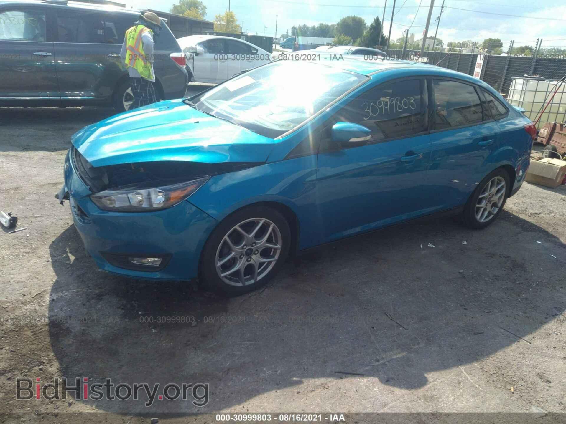 2015 FORD FOCUS - VIN: 1FADP3F23FL333877 - Фото 2