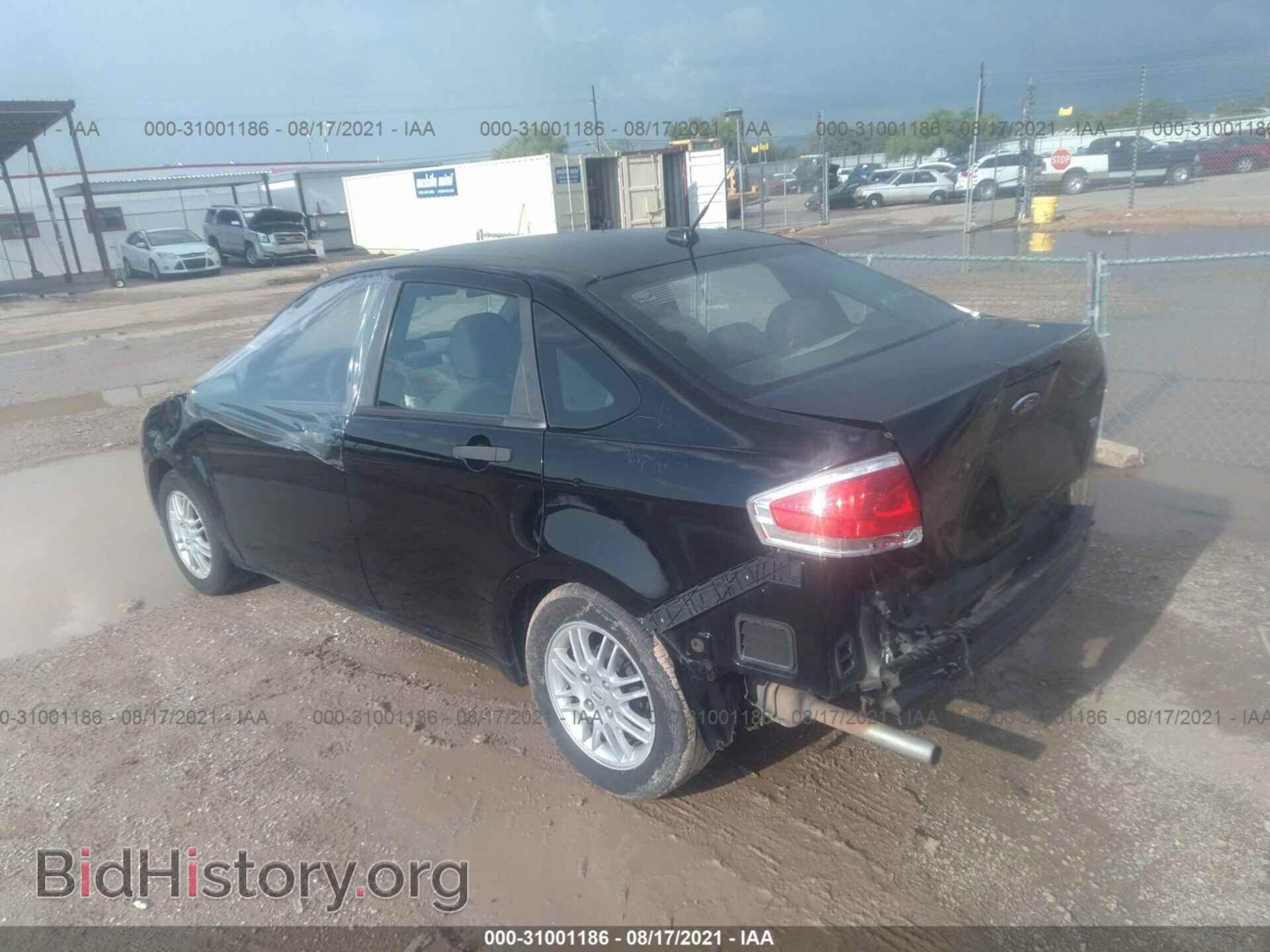 2011 FORD FOCUS - VIN: 1FAHP3FN2BW151978 - Фото 3