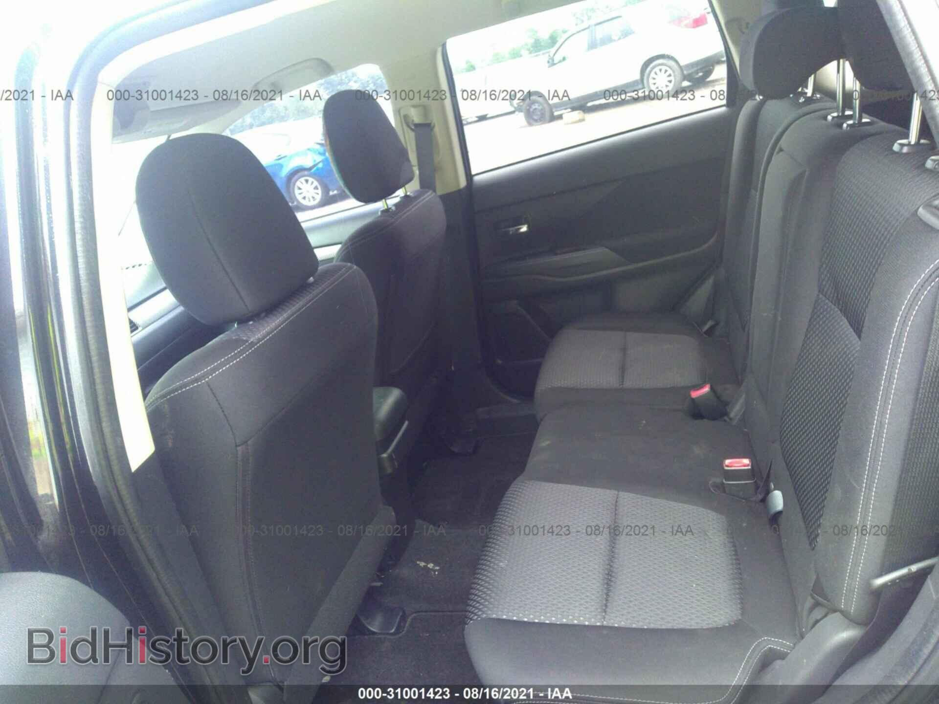 2016 MITSUBISHI OUTLANDER - VIN: JA4AD2A39GZ008028 - Фото 8