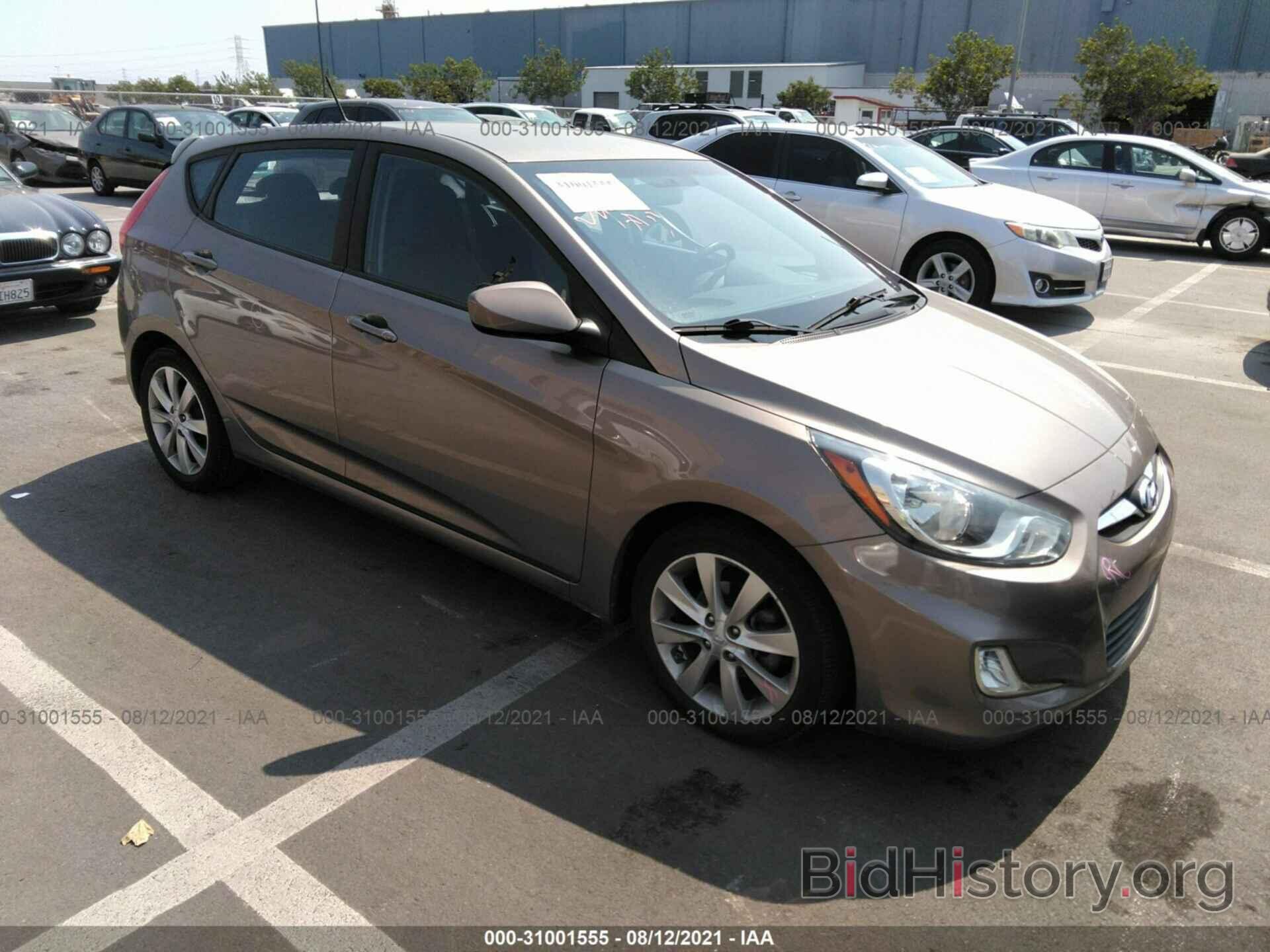 Photo KMHCU5AE1CU018198 - HYUNDAI ACCENT 2012