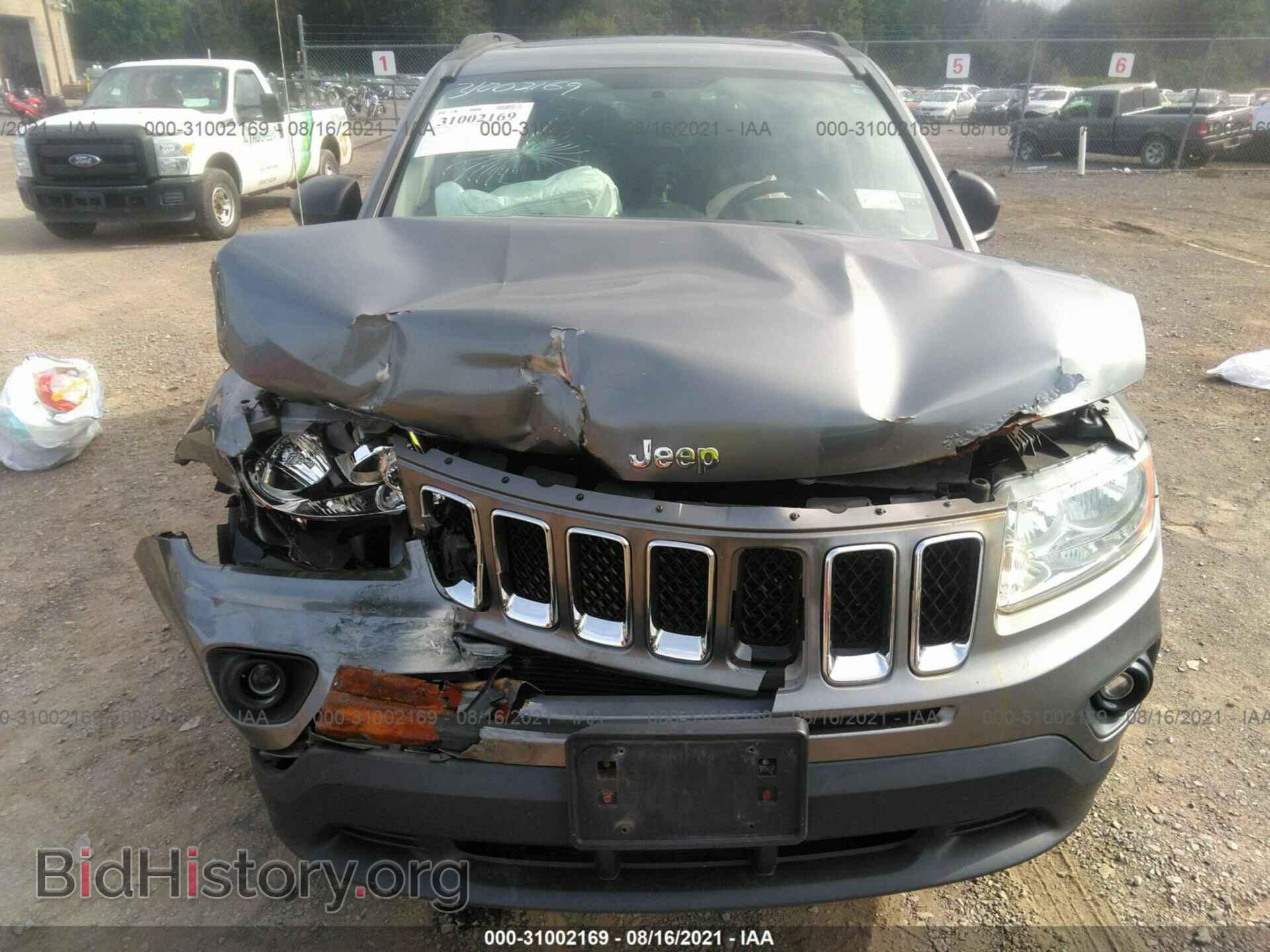 2011 JEEP COMPASS - VIN: 1J4NF1FB8BD282946 - Photo 6