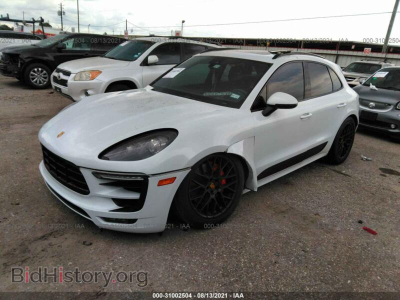 2017 Porsche MACAN (VIN WP1AG2A55HLB51091) — фото 2 из 11