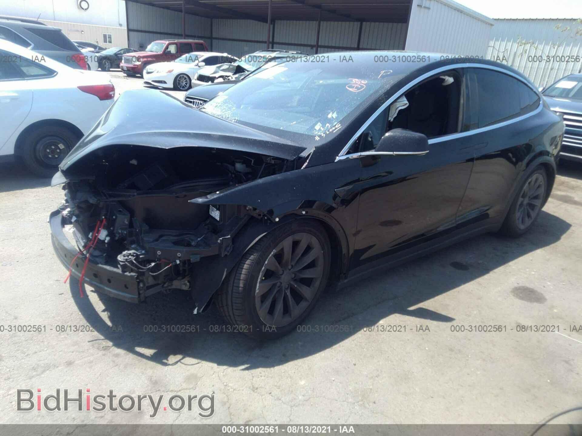 2018 TESLA MODEL X - VIN: 5YJXCAE26JF141342 - Фото 2
