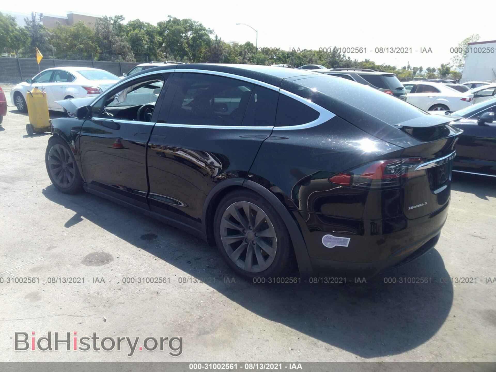 2018 TESLA MODEL X - VIN: 5YJXCAE26JF141342 - Фото 3