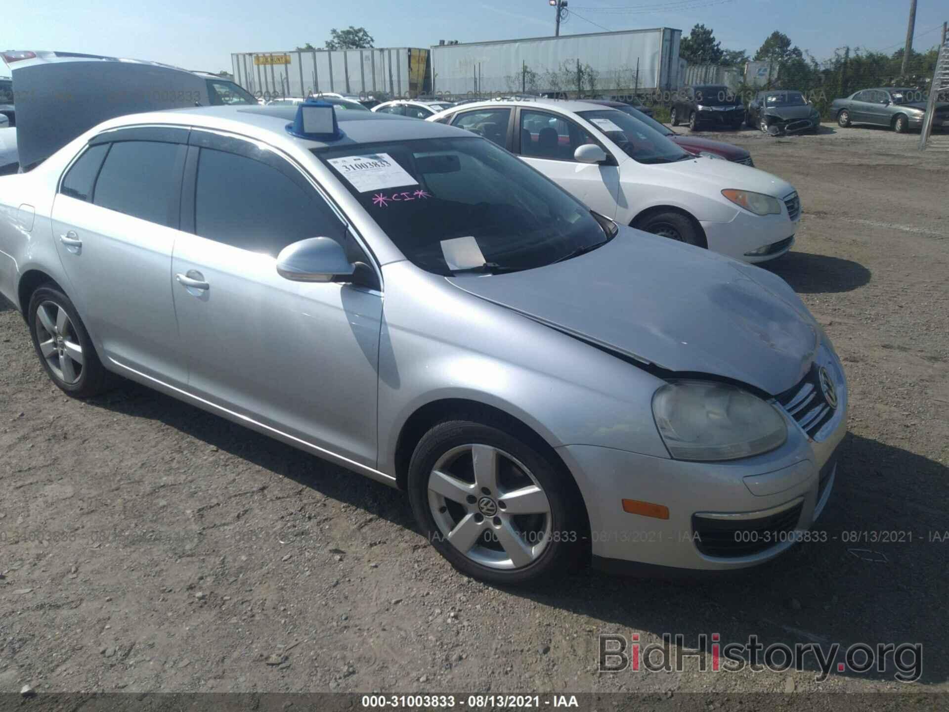 Photo 3VWRM71K79M129929 - VOLKSWAGEN JETTA SEDAN 2009