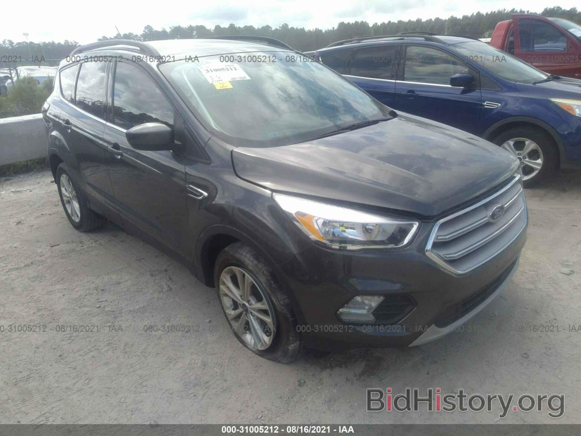 Photo 1FMCU0GD3JUD40985 - FORD ESCAPE 2018