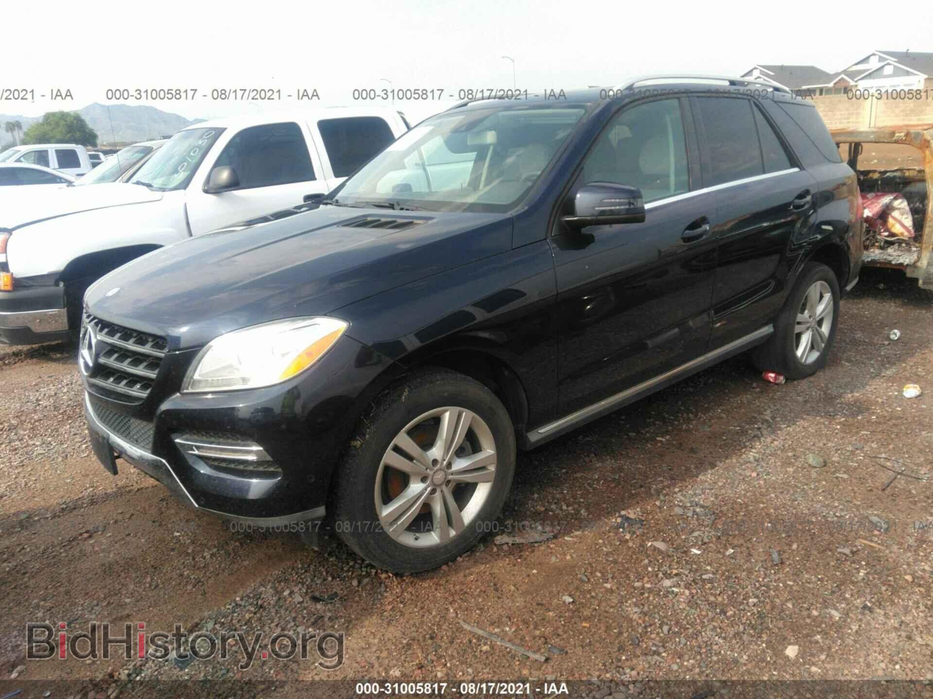 2013 MERCEDES-BENZ M-CLASS - VIN: 4JGDA2EB8DA219059 - Фото 2