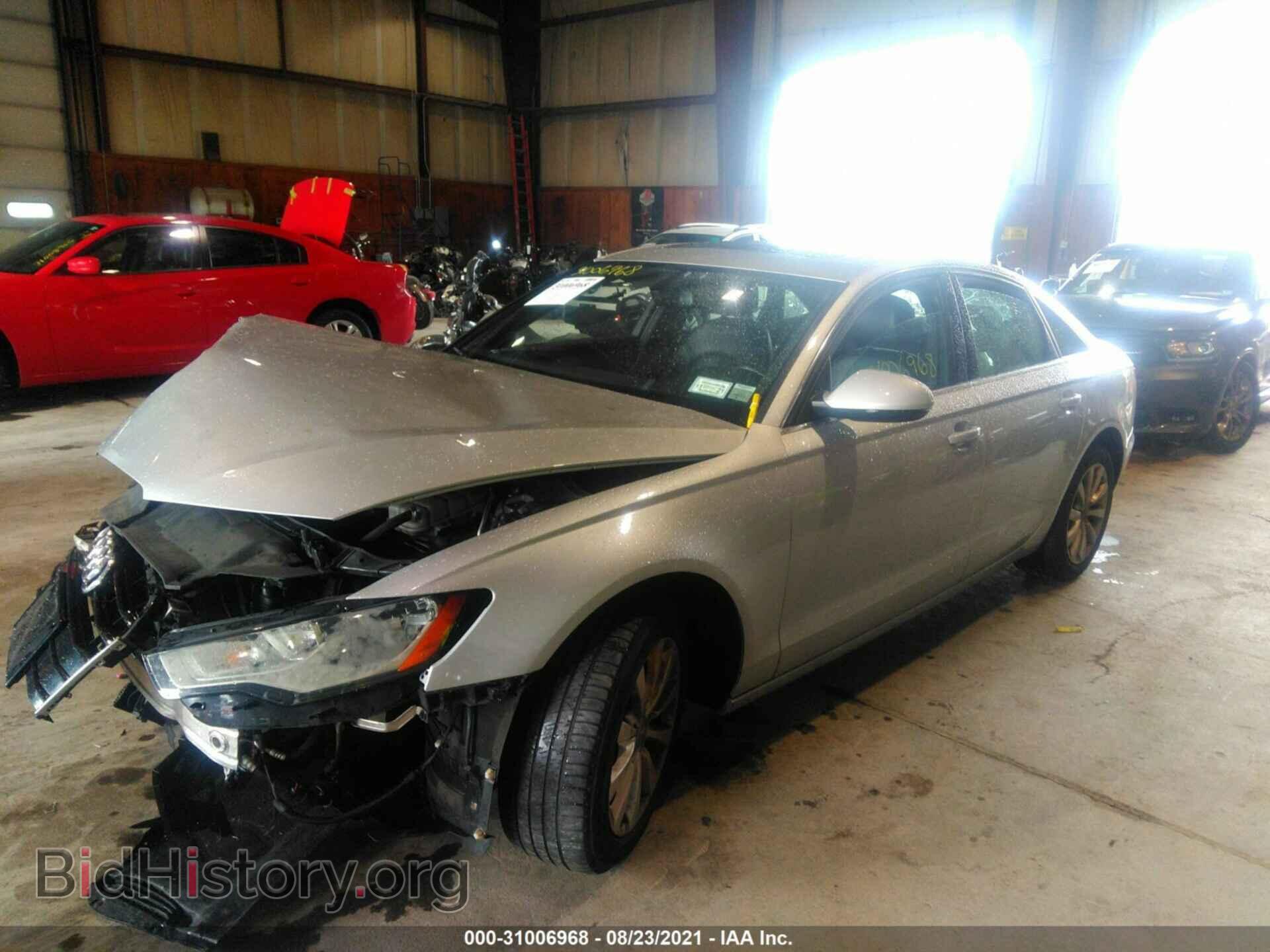 2013 AUDI A6 - VIN: WAUCFAFC2DN054778 - Фото 2