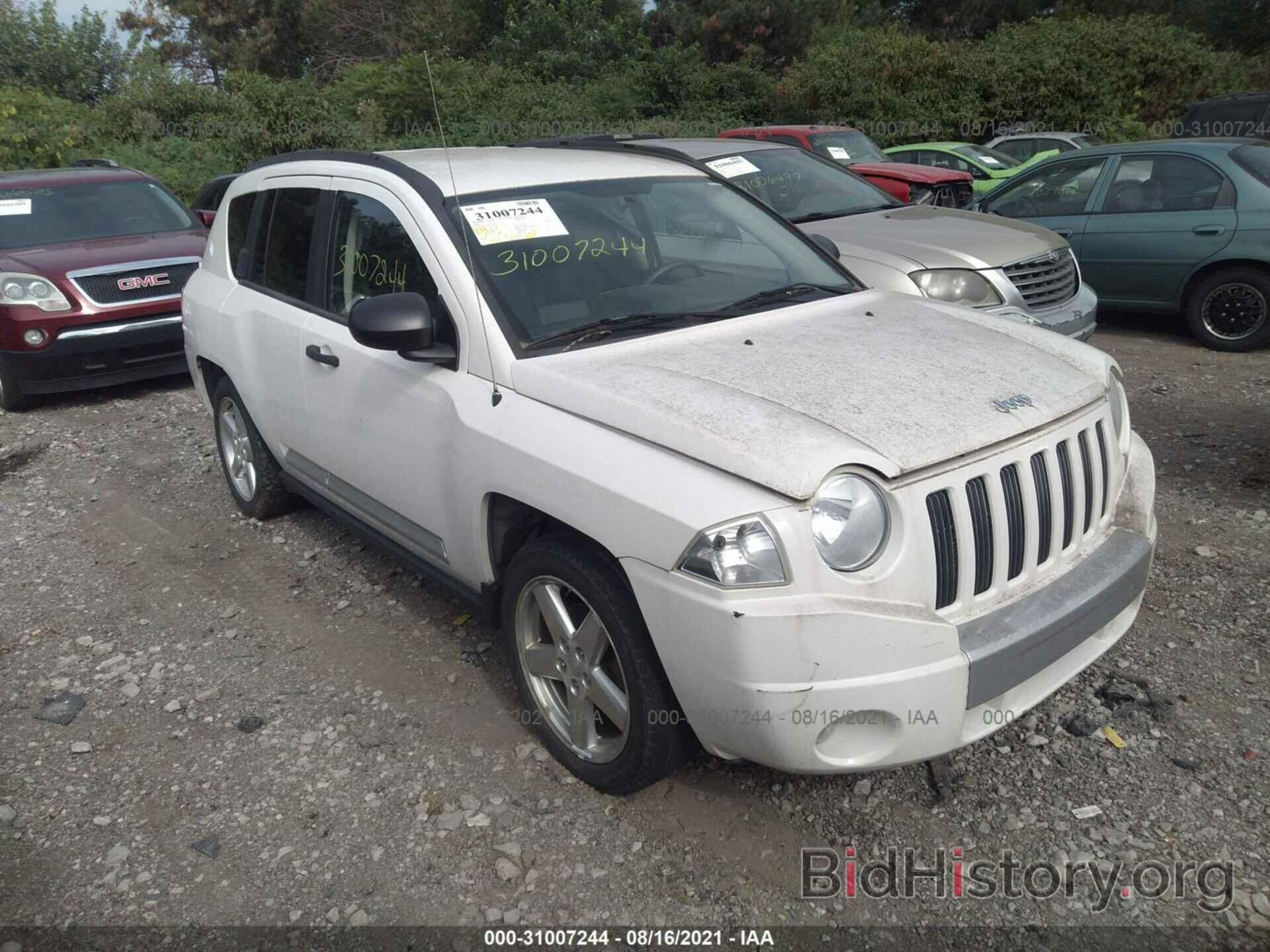 Фотография 1J8FF57W97D266810 - JEEP COMPASS 2007