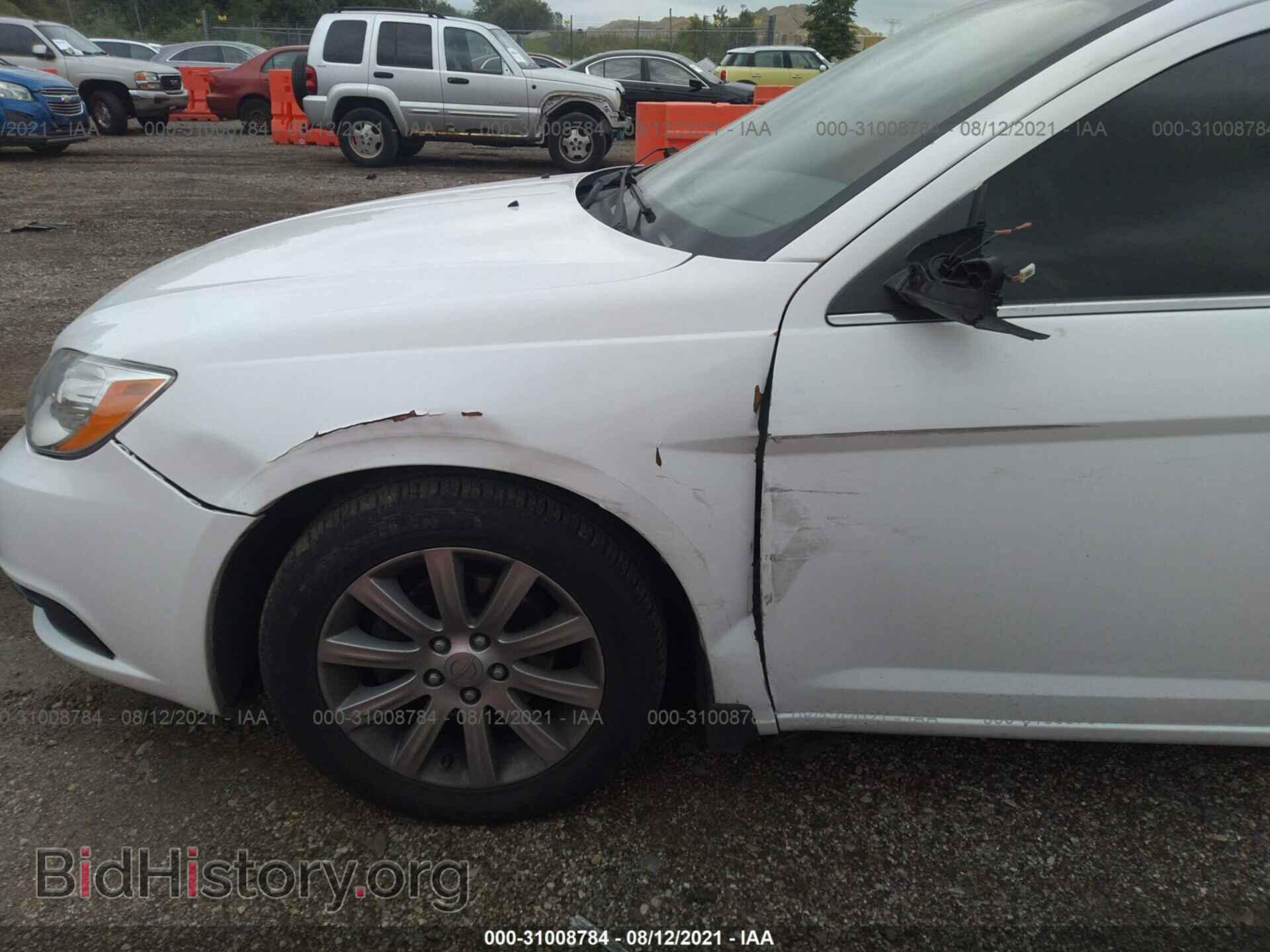 2013 CHRYSLER 200 - VIN: 1C3CCBCG2DN744043 - Photo 6