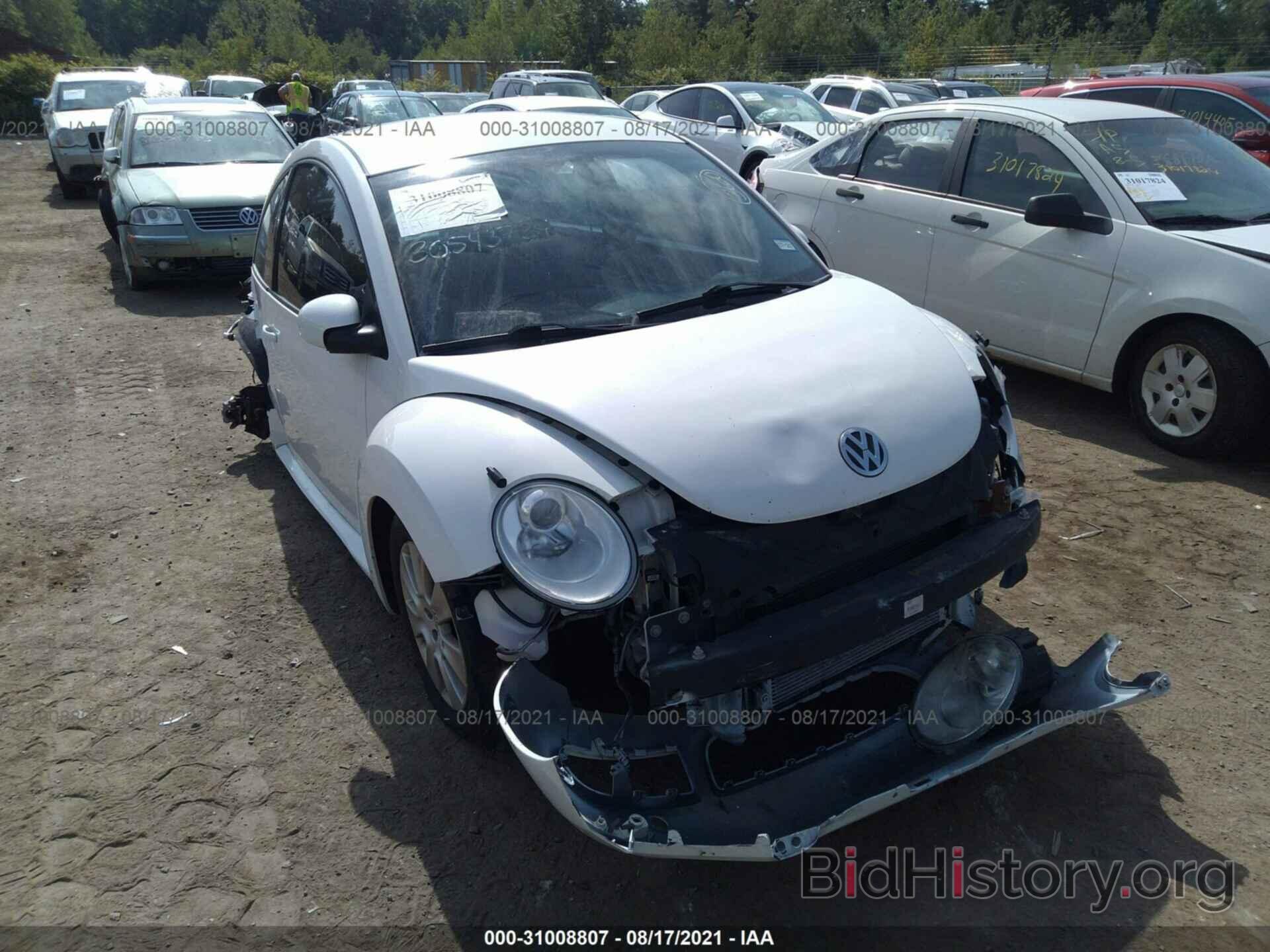 Photo 3VWPW3AG9AM027137 - VOLKSWAGEN NEW BEETLE COUPE 2010
